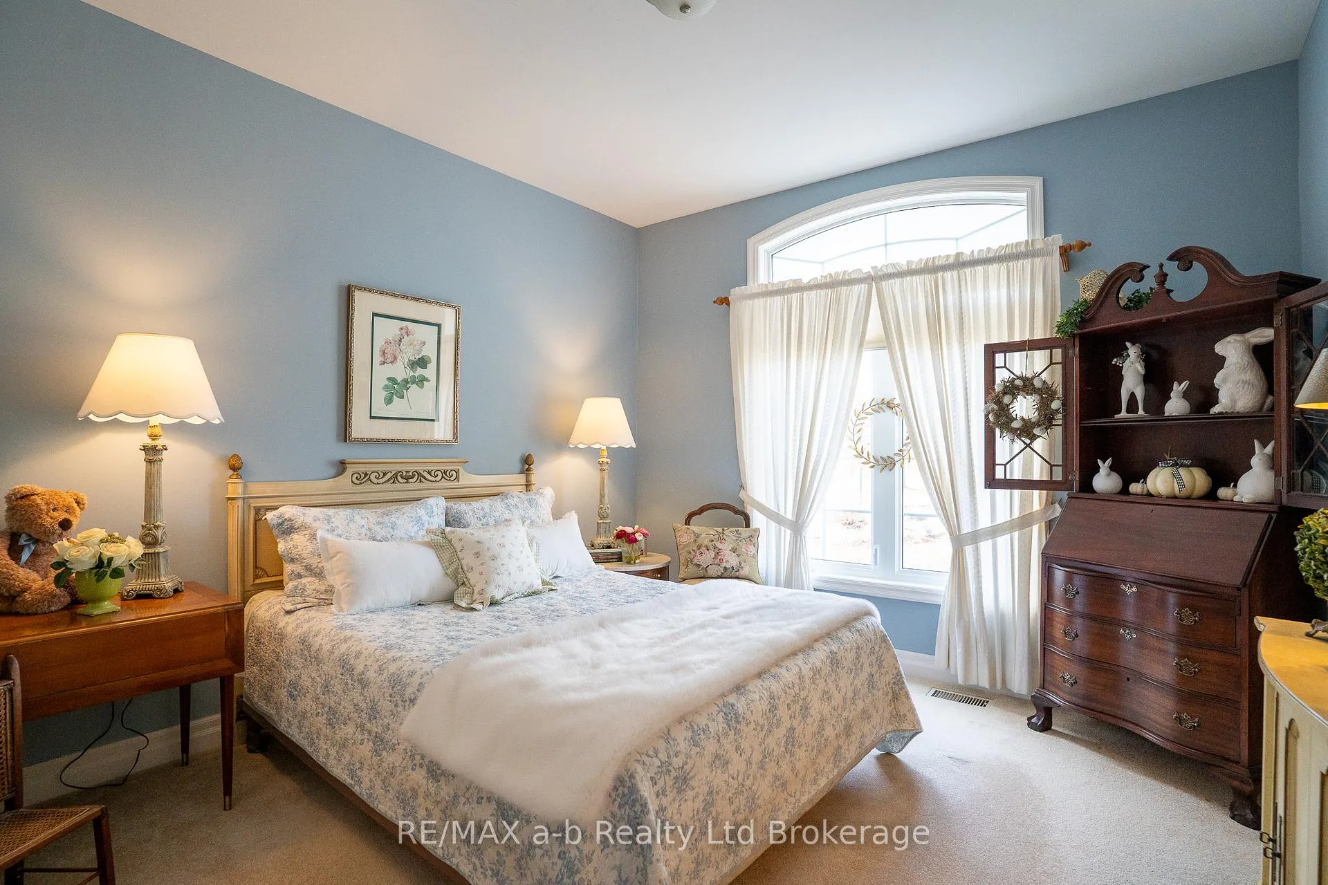 Photo 16 of 15 Otterview Drive, Norwich, Otterville — HOMEH