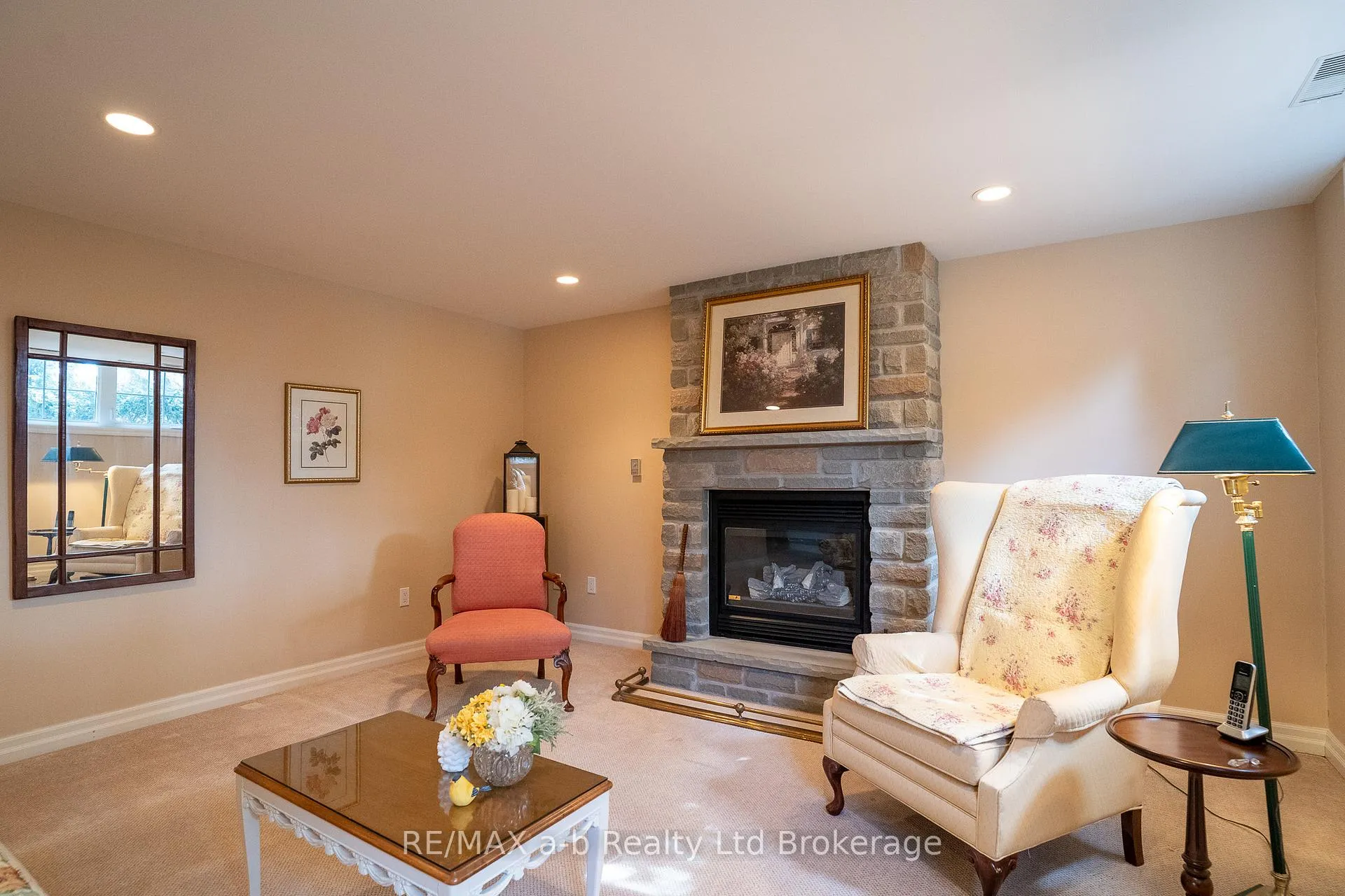 Photo 19 of 15 Otterview Drive, Norwich, Otterville — HOMEH
