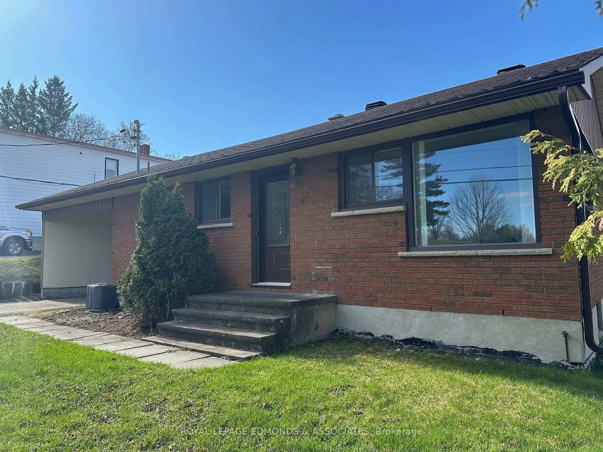 Photo 11 of 90 Deacon Street, Pembroke — HOMEH