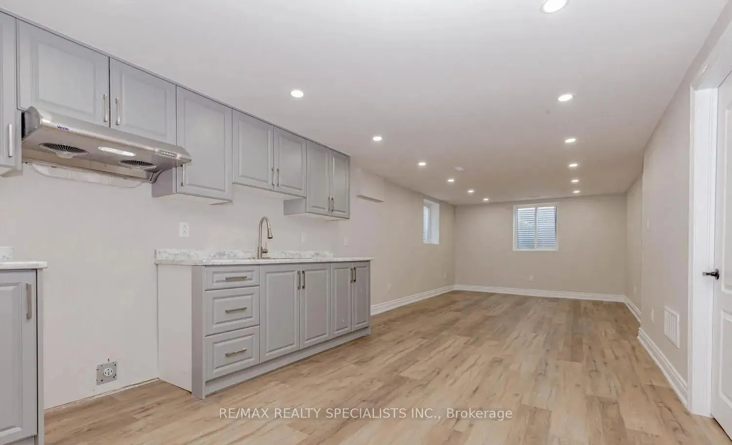 Photo 11 of 39 Seaborn Road, Brampton, Madoc — HOMEH