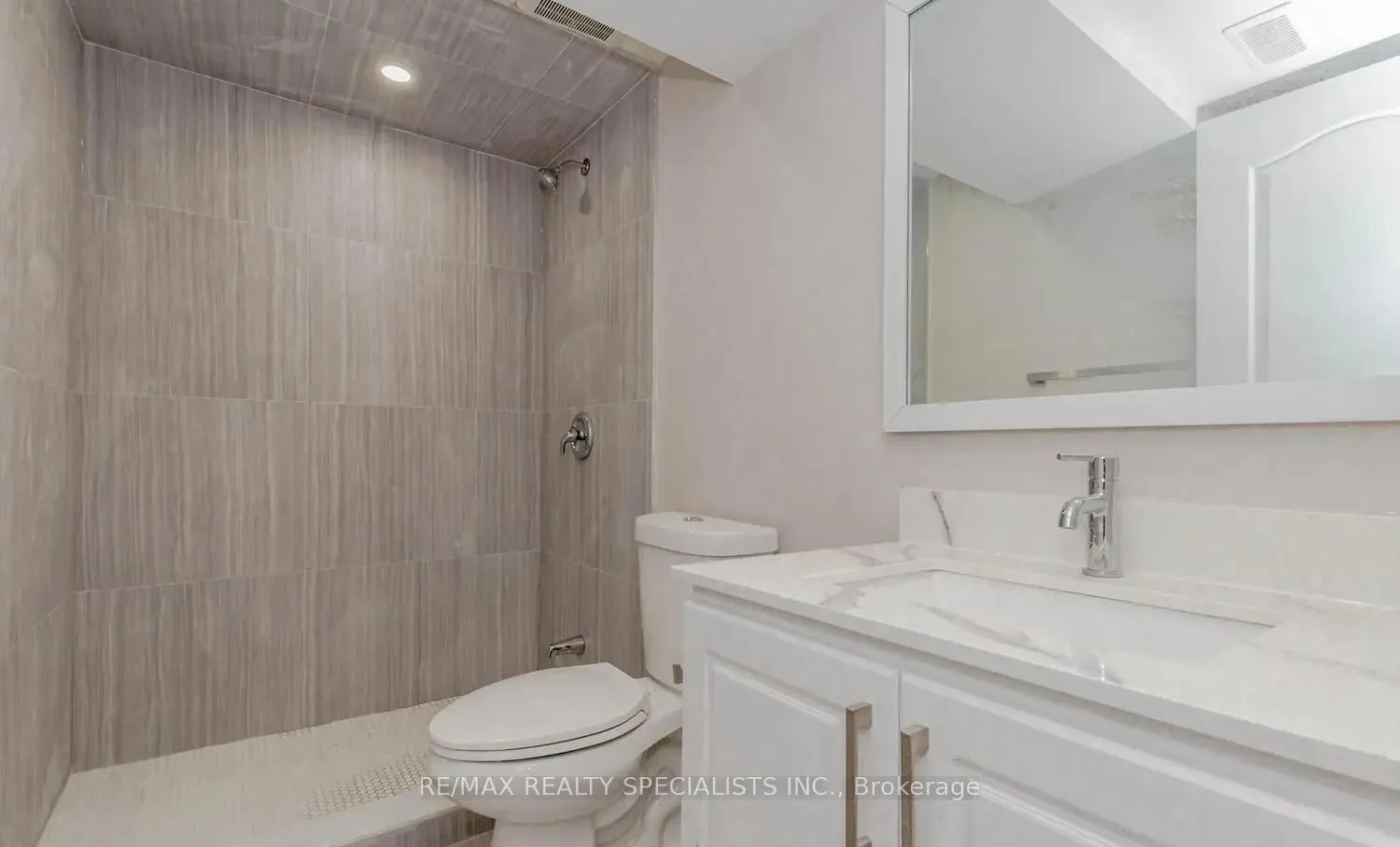 Photo 13 of 39 Seaborn Road, Brampton, Madoc — HOMEH