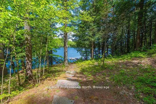 Photo 31 of 1023 Maiden Trail, Minden Hills, Lutterworth — HOMEH