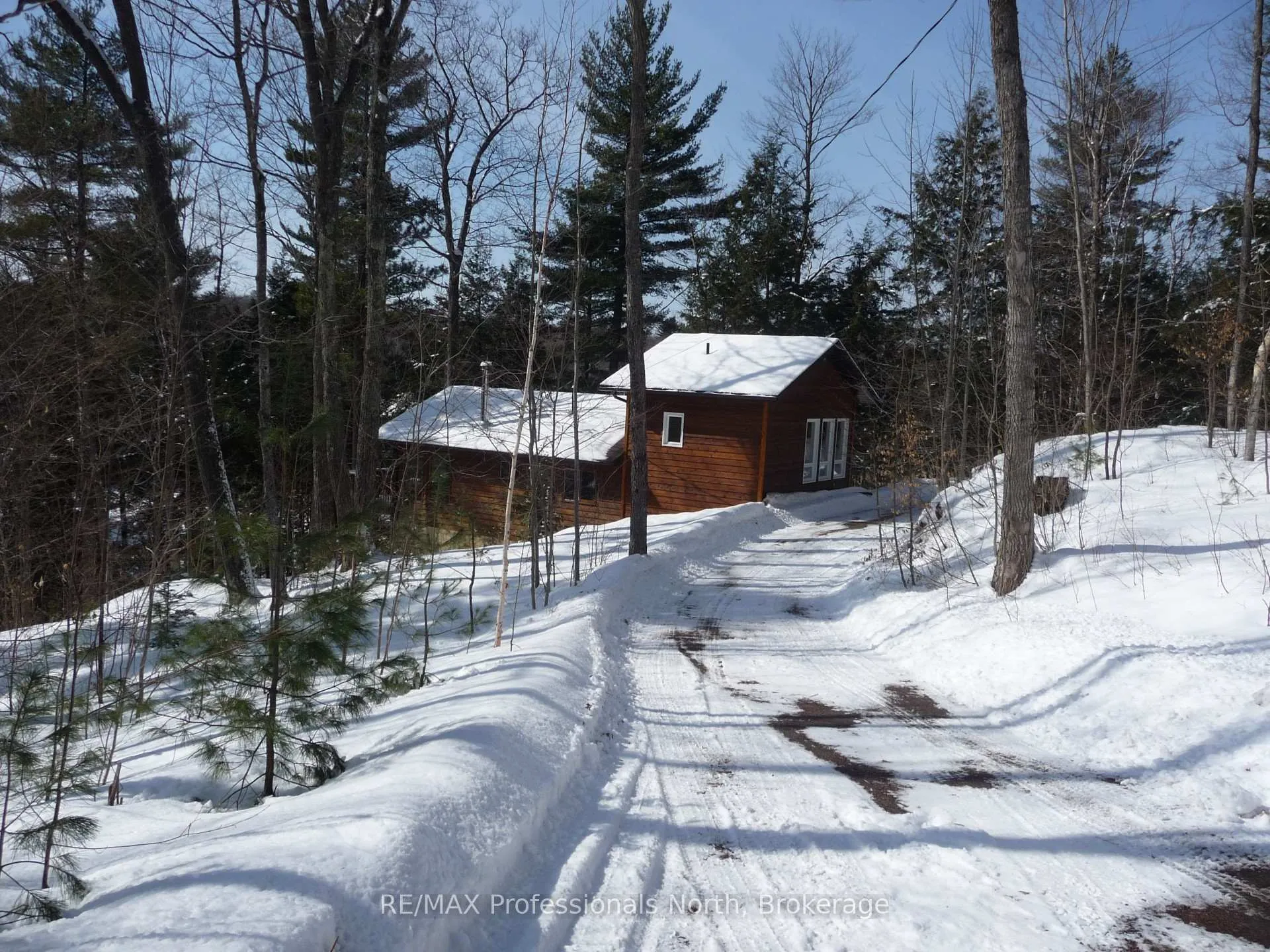 Photo 48 of 1023 Maiden Trail, Minden Hills, Lutterworth — HOMEH