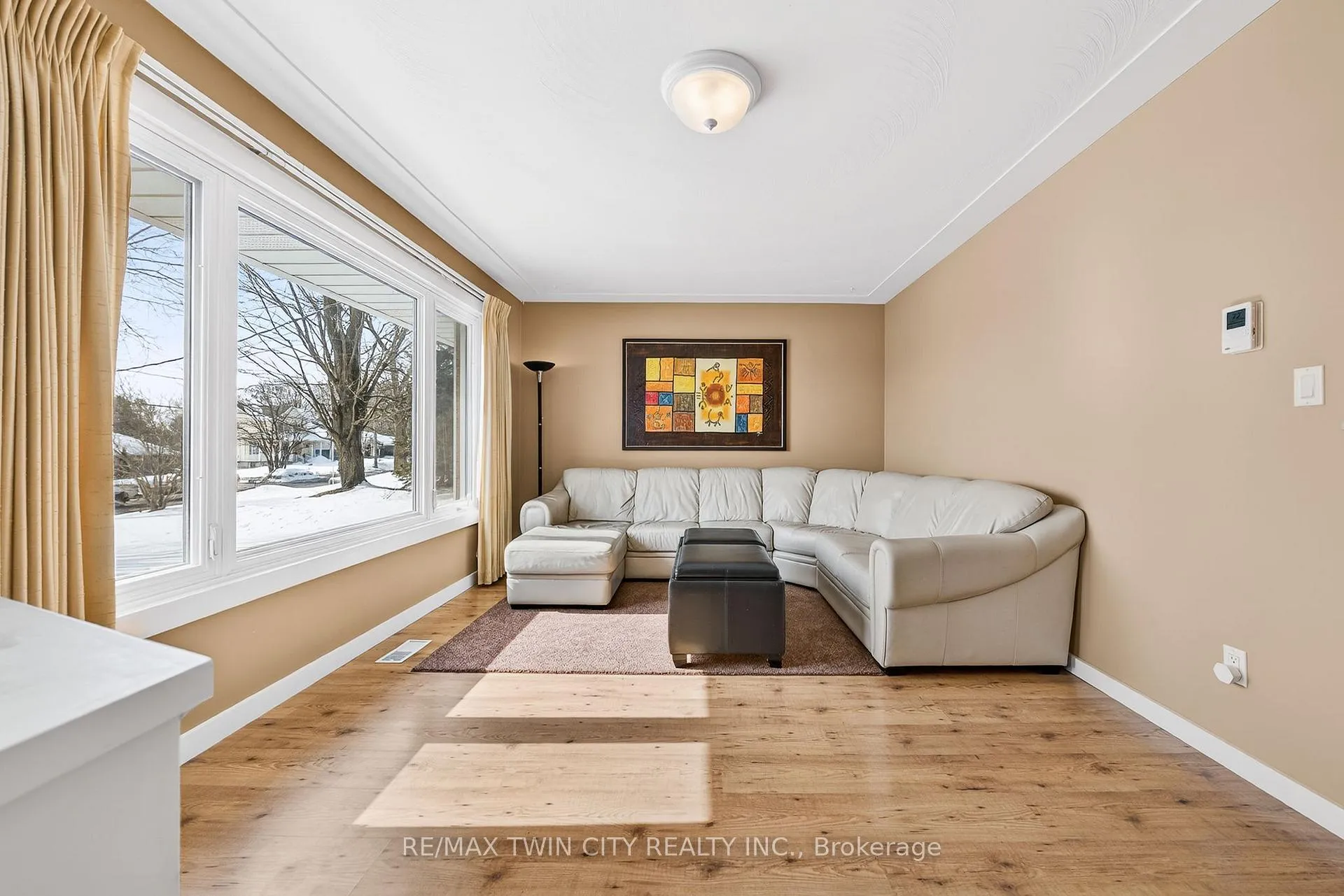 Photo 7 of 1297 Queens Bush Road, Wellesley — HOMEH