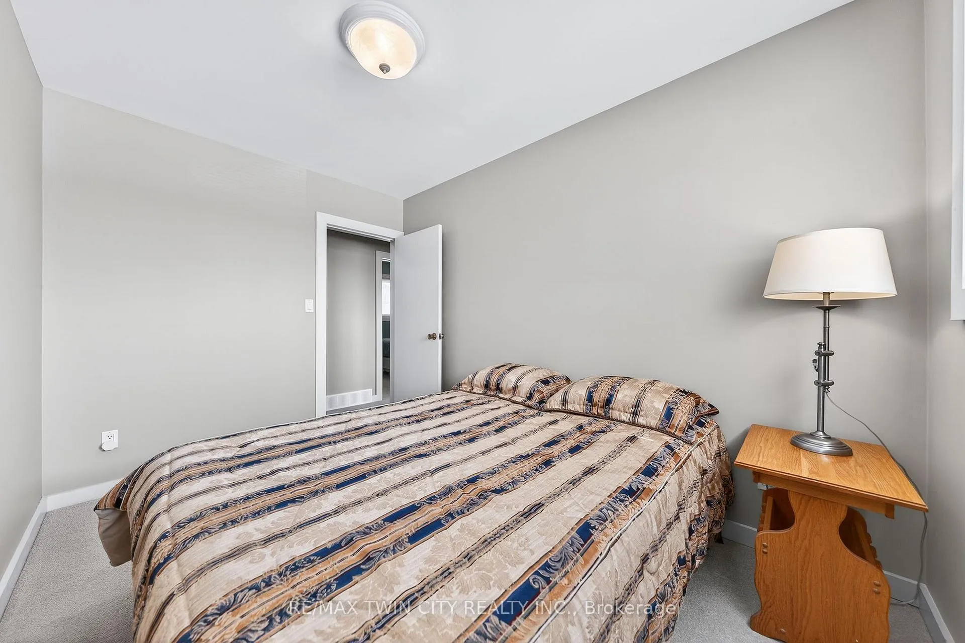 Photo 24 of 1297 Queens Bush Road, Wellesley — HOMEH