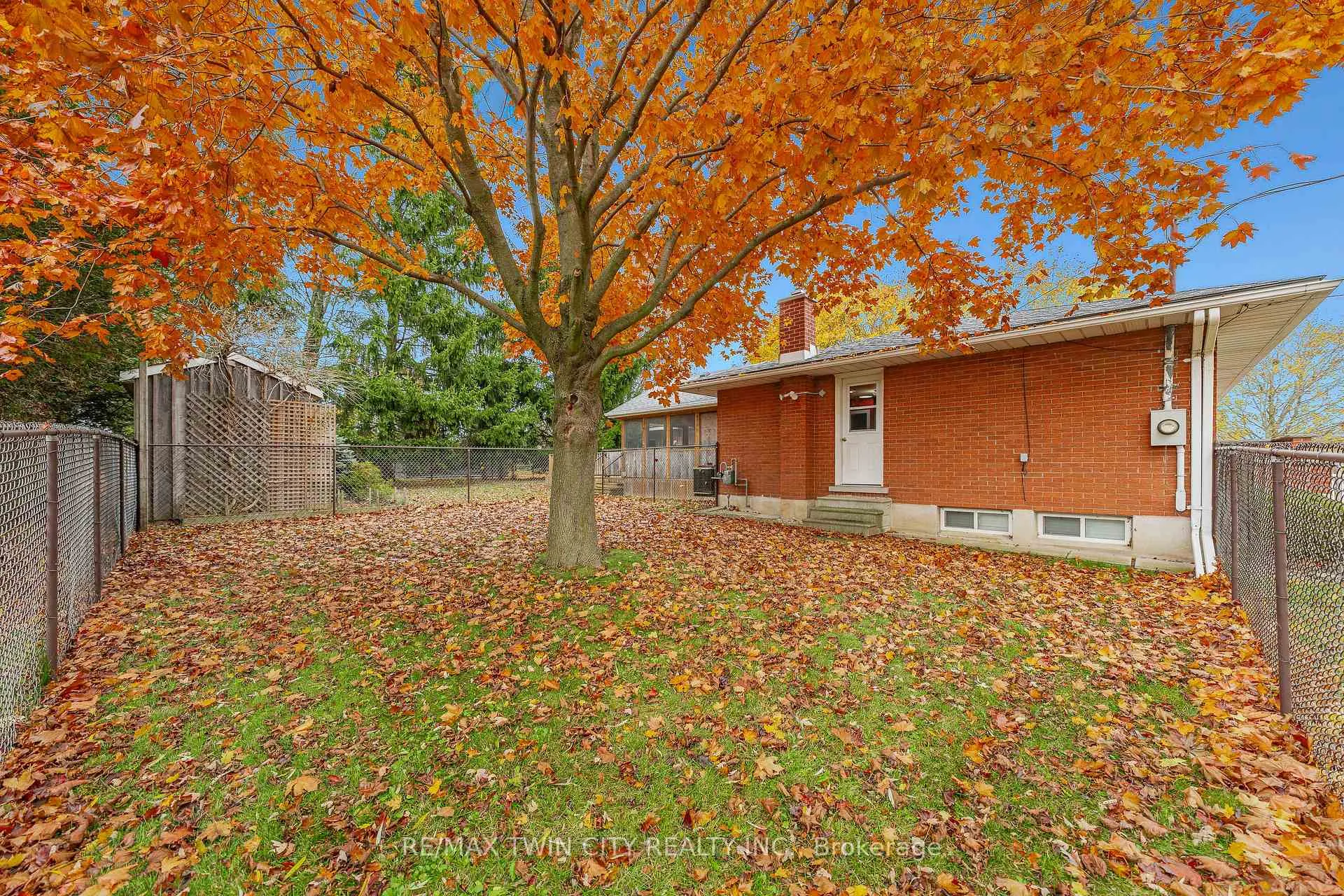 Photo 41 of 1297 Queens Bush Road, Wellesley — HOMEH