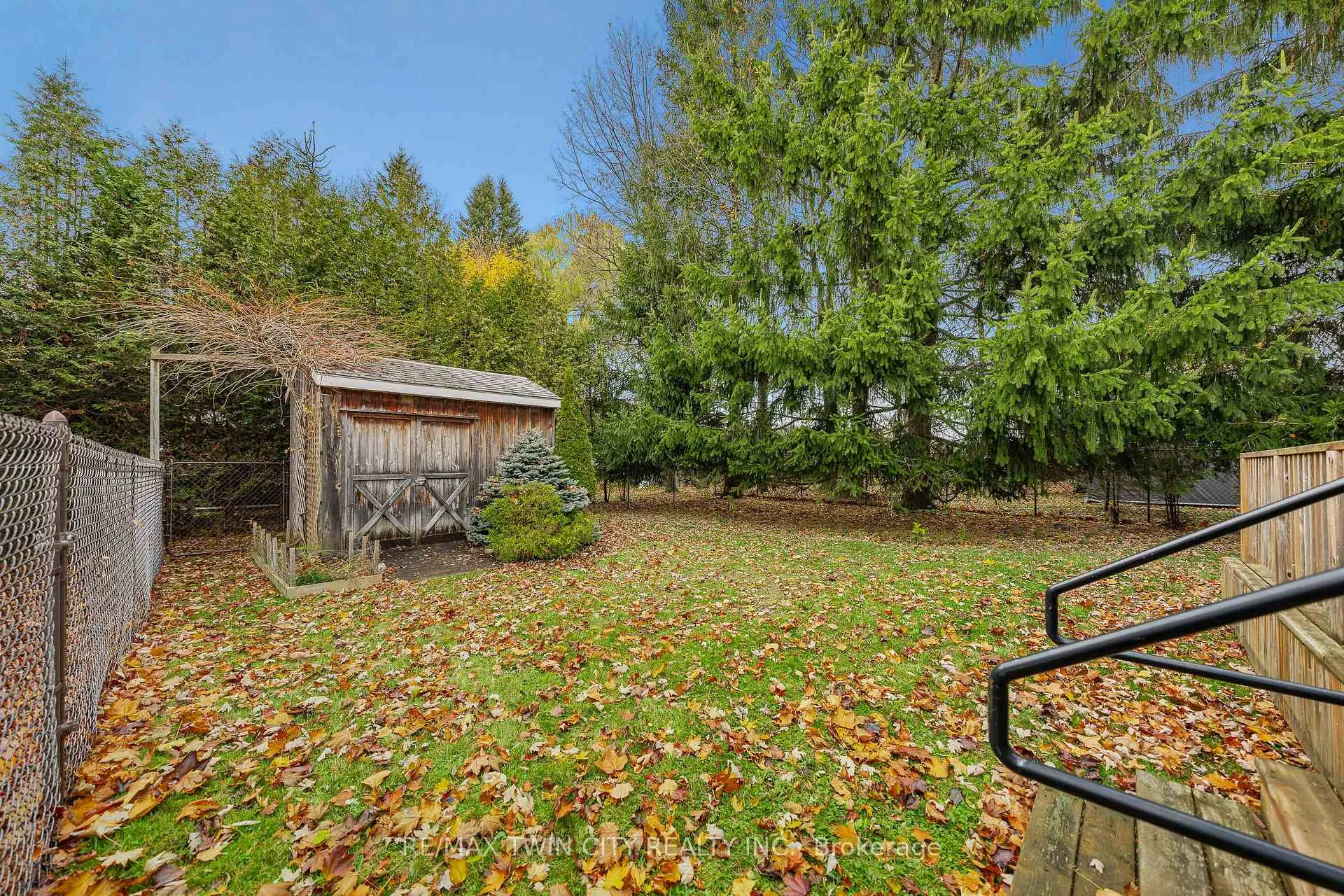 Photo 42 of 1297 Queens Bush Road, Wellesley — HOMEH