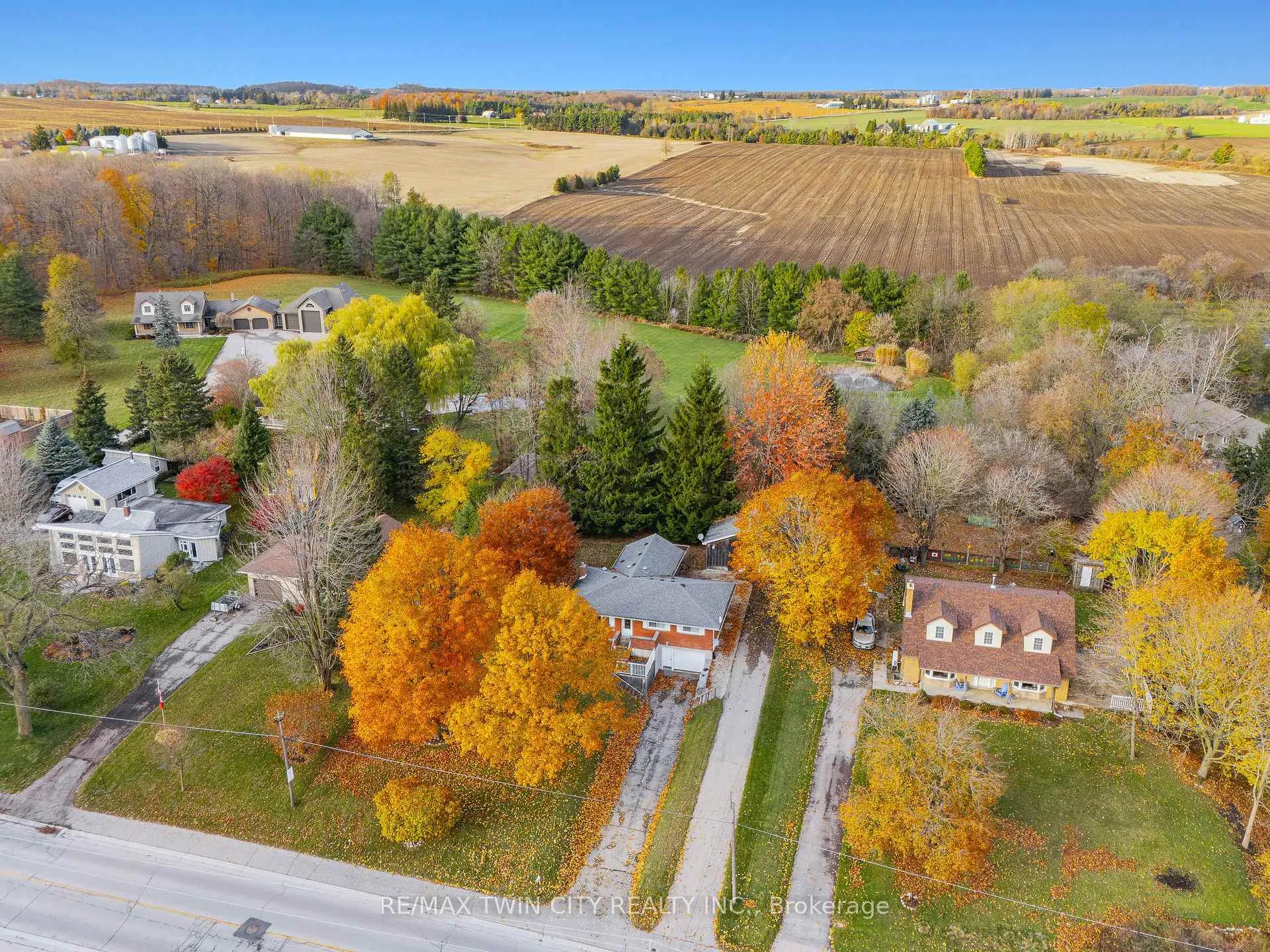 Photo 43 of 1297 Queens Bush Road, Wellesley — HOMEH
