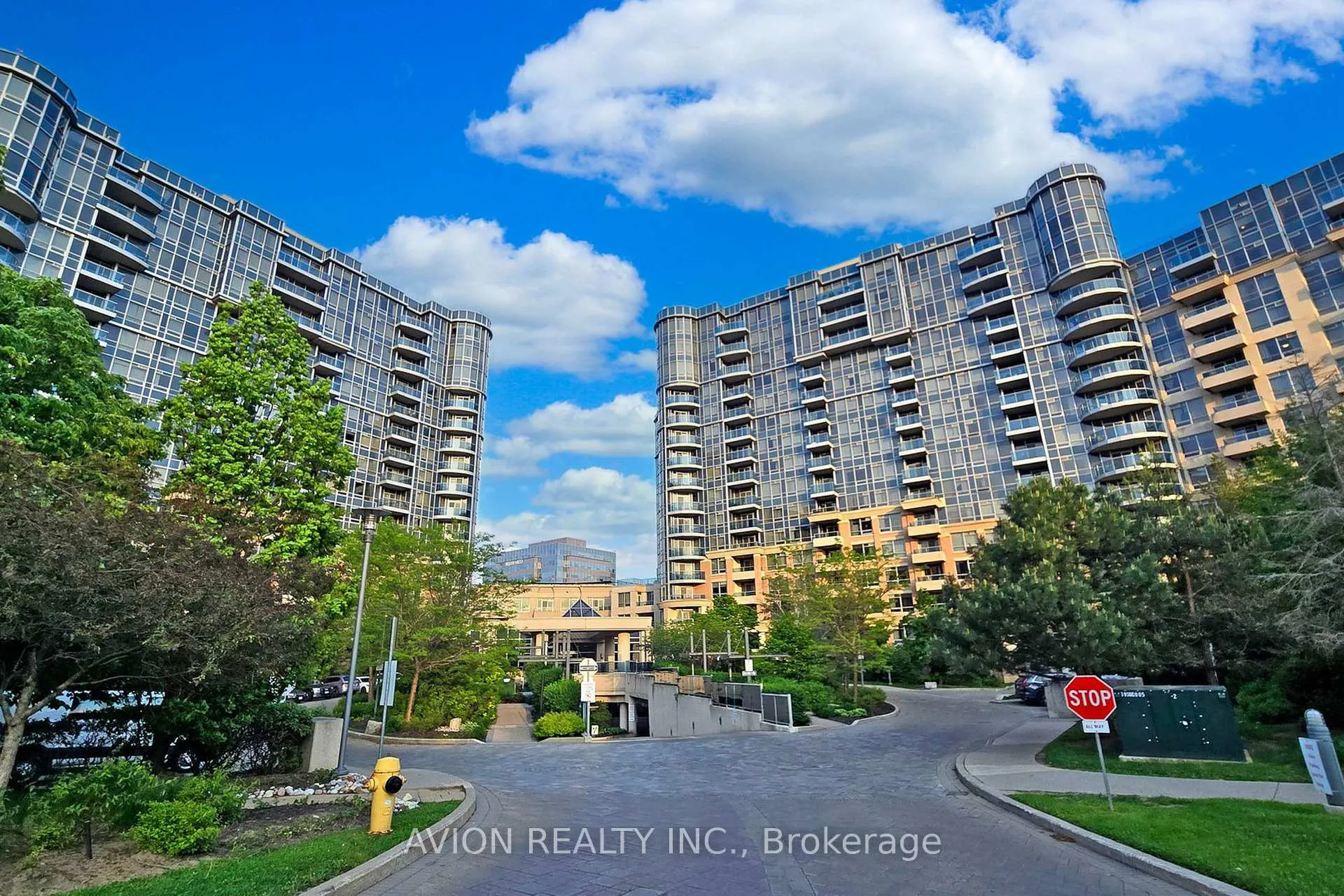 Photo 1 of Unit 631, 33 Cox Boulevard, Markham, Unionville — HOMEH