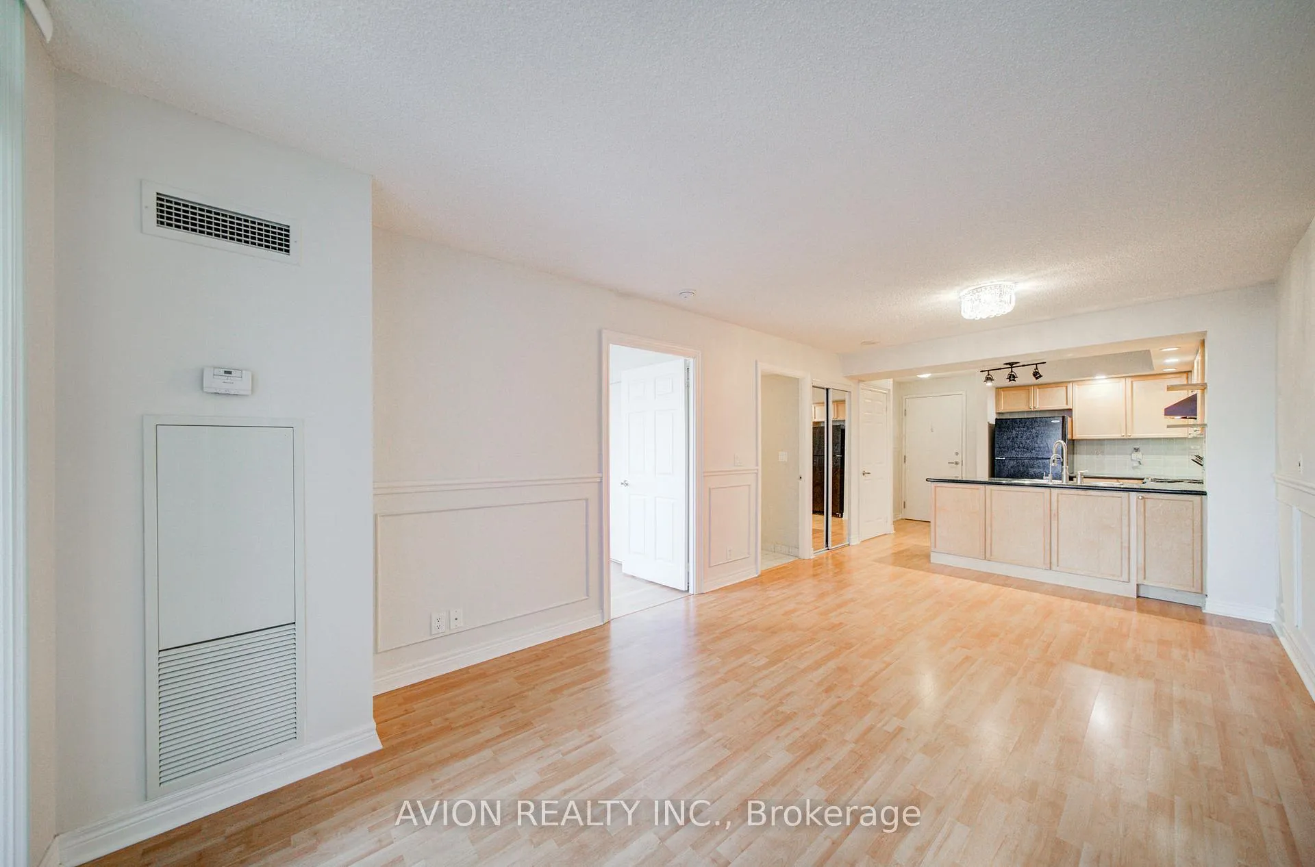 Photo 8 of Unit 631, 33 Cox Boulevard, Markham, Unionville — HOMEH