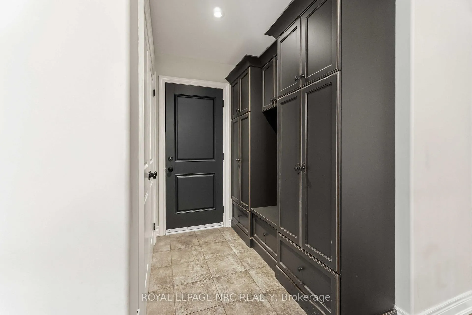 Photo 16 of 2773 Centre Street, Pelham, North Pelham — HOMEH