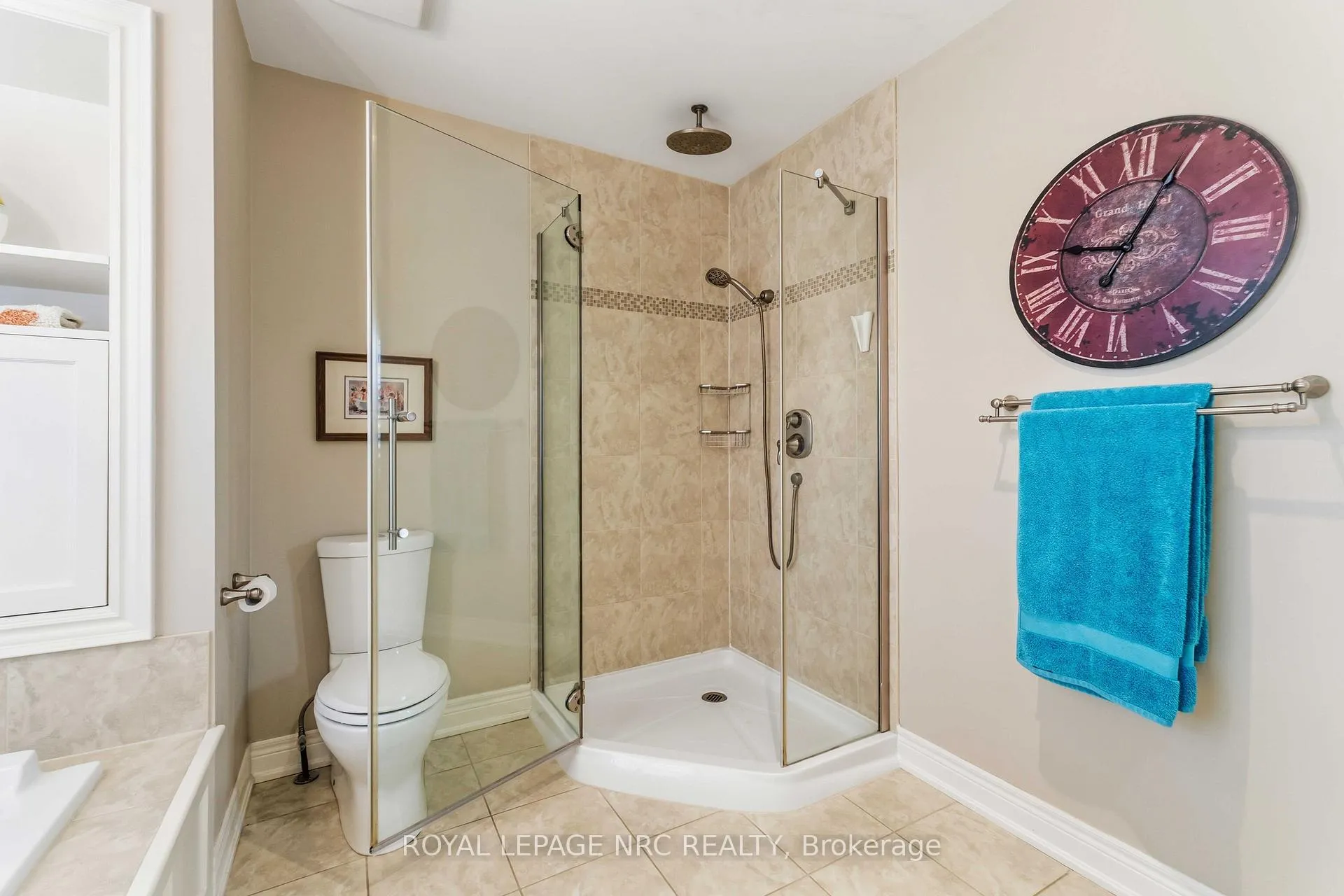Photo 19 of 2773 Centre Street, Pelham, North Pelham — HOMEH