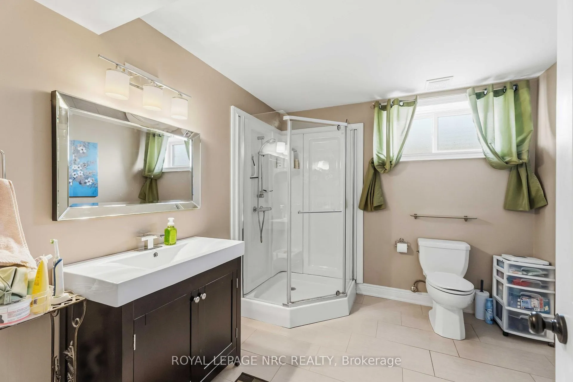 Photo 36 of 2773 Centre Street, Pelham, North Pelham — HOMEH