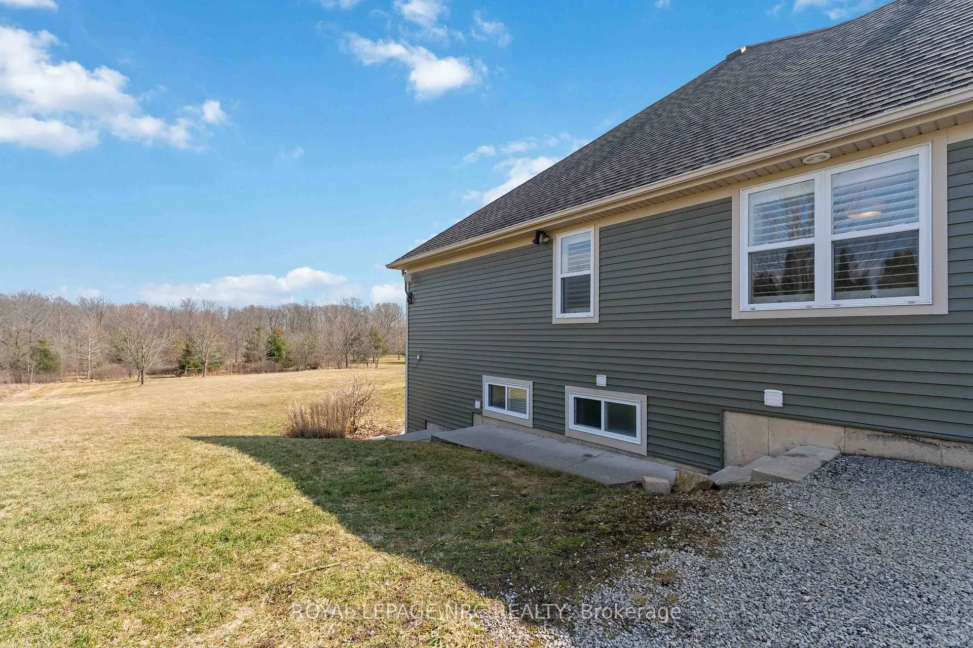 Photo 40 of 2773 Centre Street, Pelham, North Pelham — HOMEH