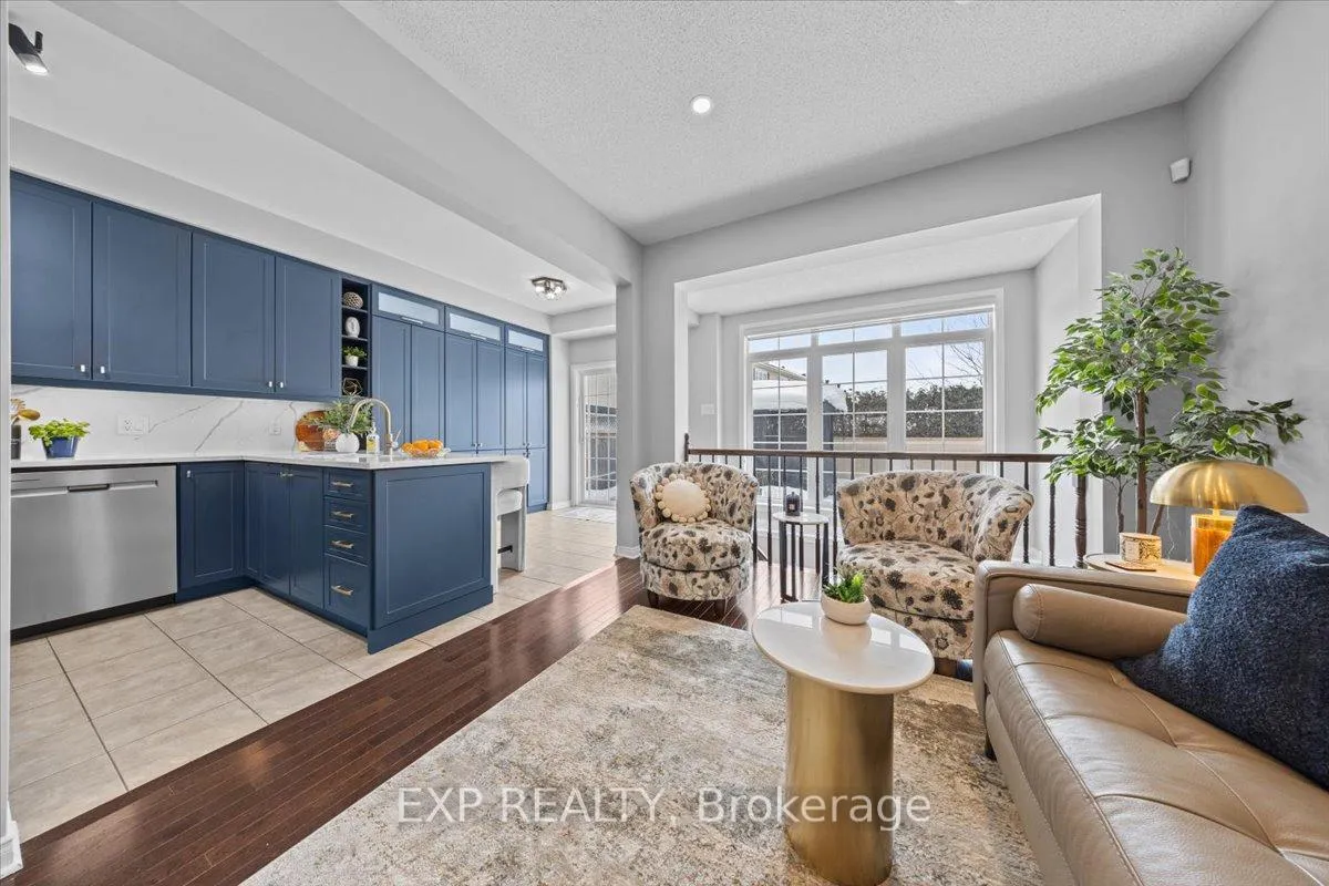 Photo 12 of 589 Pepperville Crescent, Ottawa, Kanata - Emerald Meadows/Trailwest — HOMEH