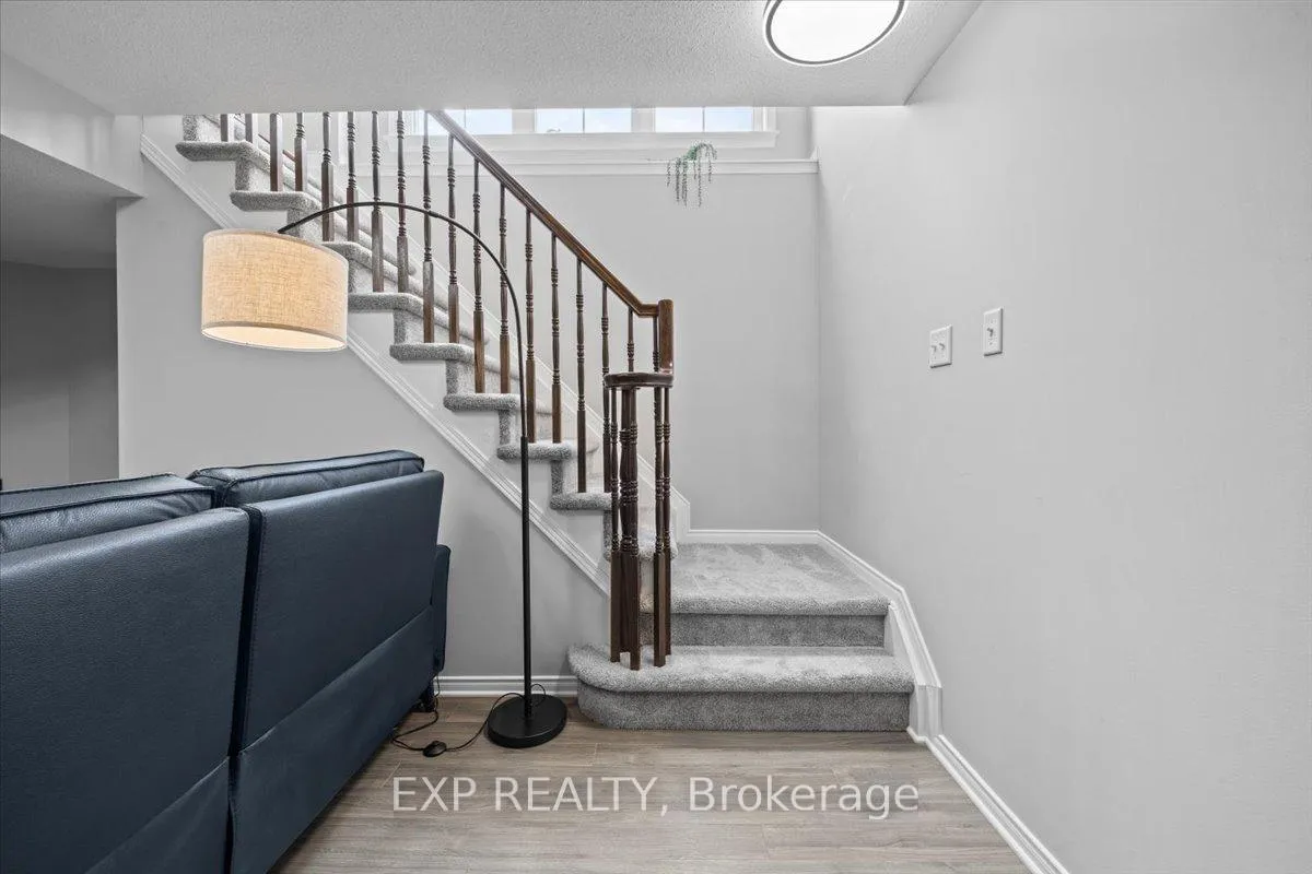 Photo 32 of 589 Pepperville Crescent, Ottawa, Kanata - Emerald Meadows/Trailwest — HOMEH