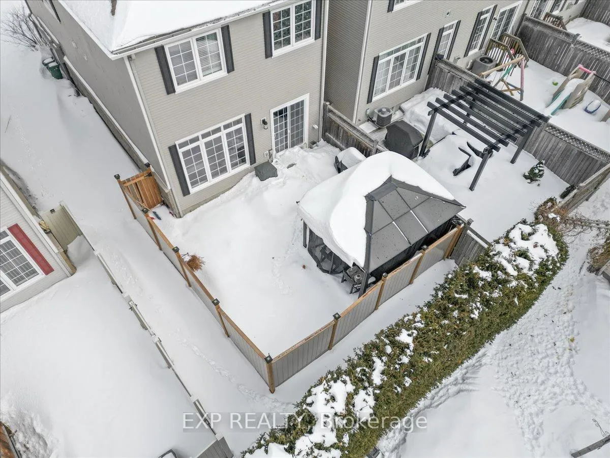 Photo 40 of 589 Pepperville Crescent, Ottawa, Kanata - Emerald Meadows/Trailwest — HOMEH