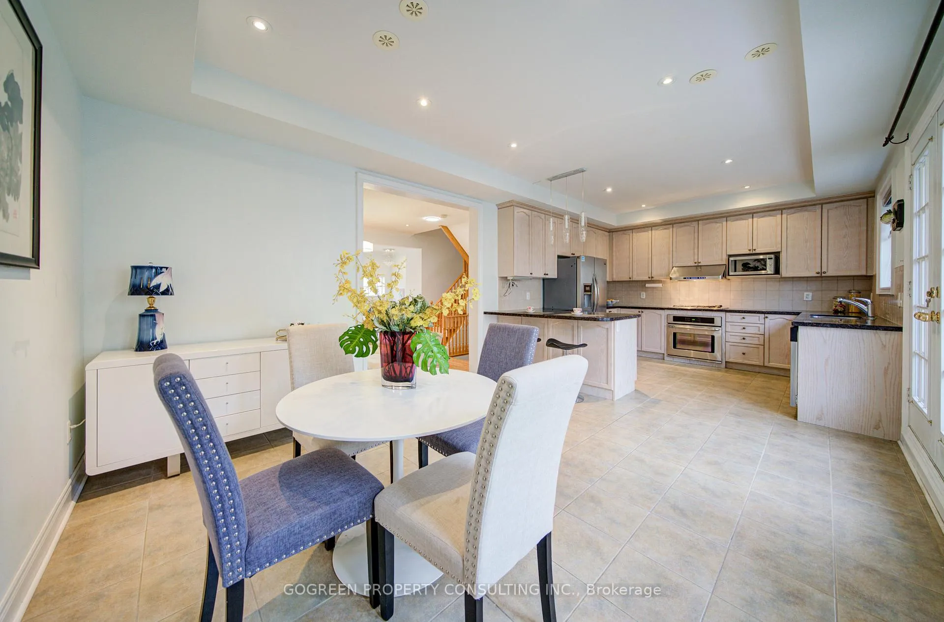 Photo 21 of 20 Bonnycastle Road, Markham, Unionville — HOMEH