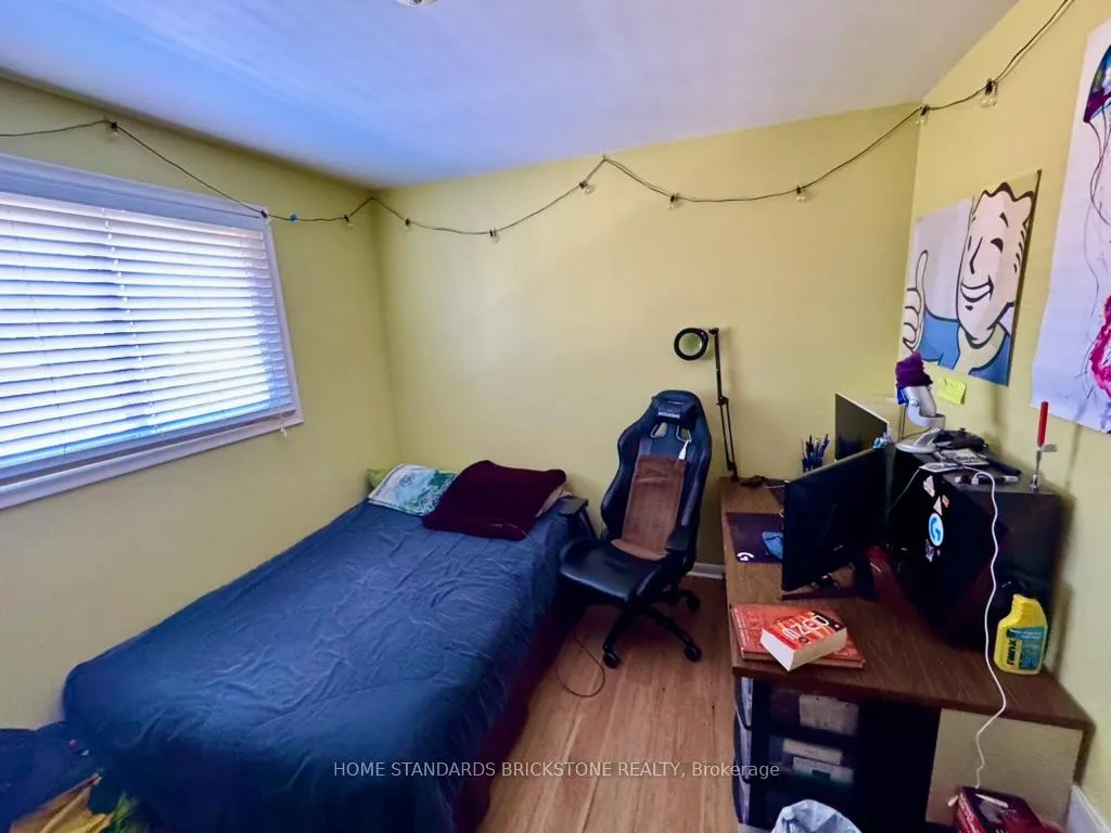 Photo 16 of 168 St Davids Road, St. Catharines, Burleigh Hill — HOMEH