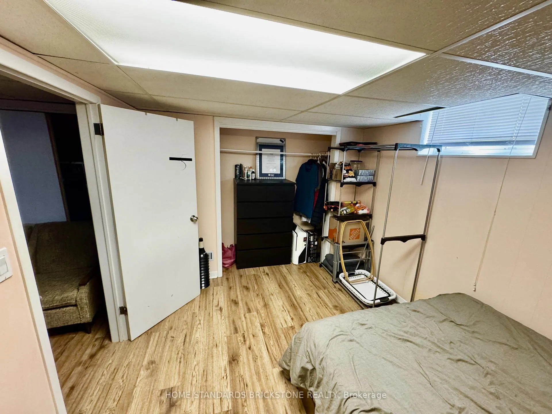 Photo 21 of 168 St Davids Road, St. Catharines, Burleigh Hill — HOMEH