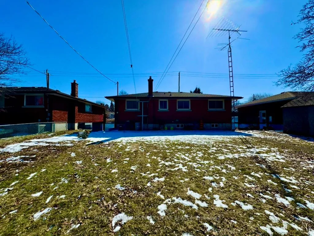 Photo 29 of 168 St Davids Road, St. Catharines, Burleigh Hill — HOMEH