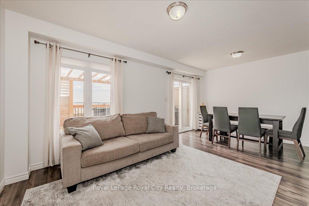 Photo 6 of 160 Maple Street, Mapleton, Rural Mapleton — HOMEH