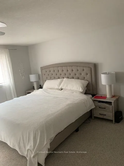 Photo 9 of 147 Gosling Gardens, Guelph, Clairfields/Hanlon Business Park — HOMEH