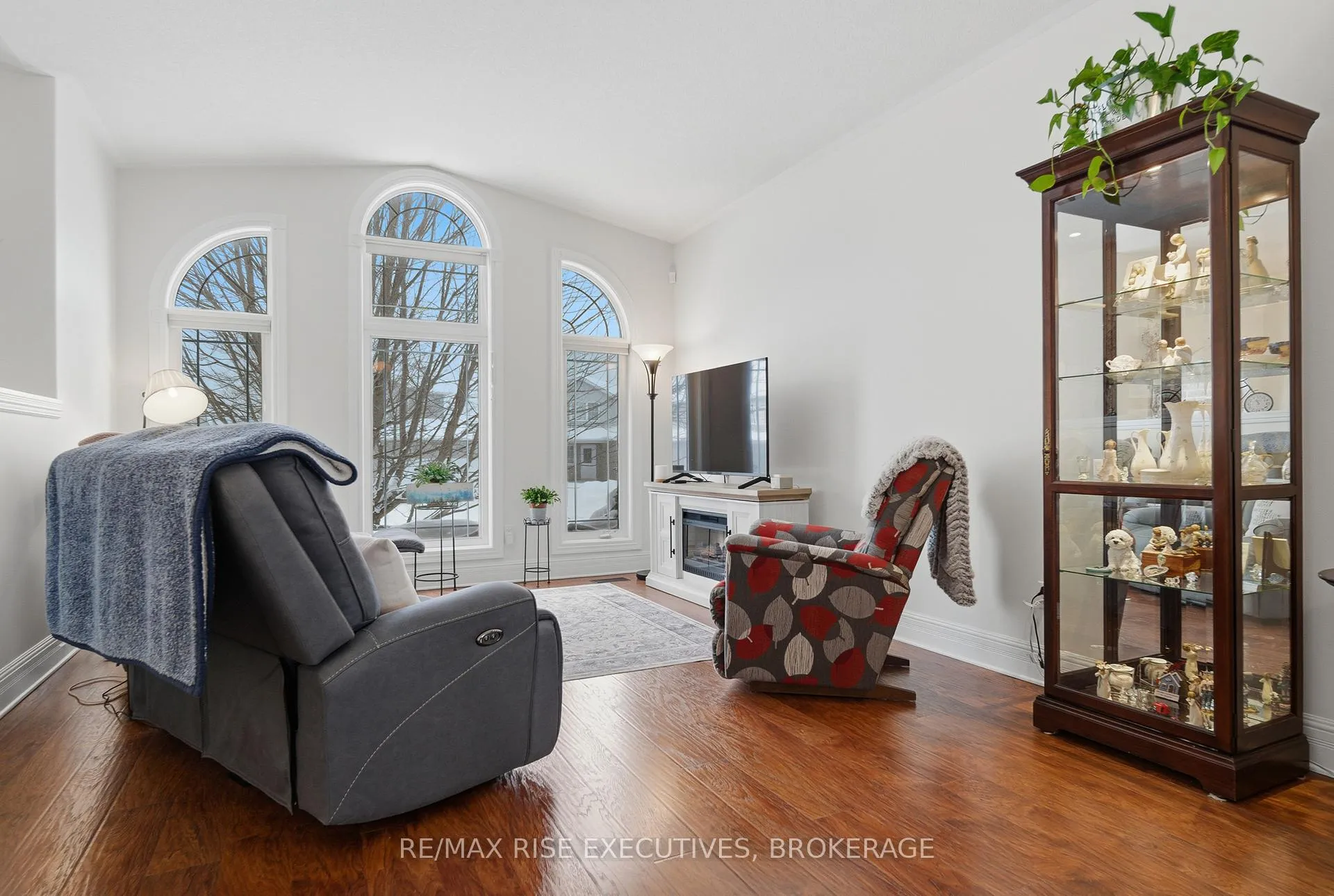 Photo 7 of 1480 Hanover Drive, Kingston, City Northwest — HOMEH
