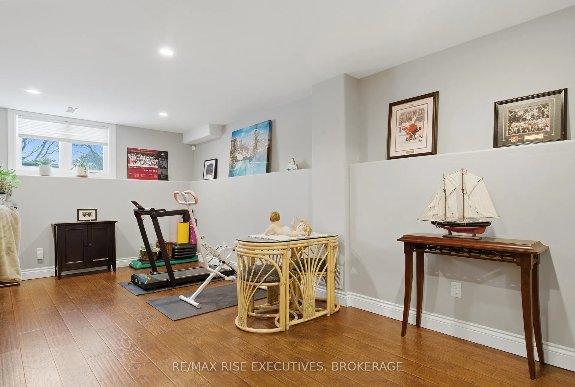 Photo 34 of 1480 Hanover Drive, Kingston, City Northwest — HOMEH