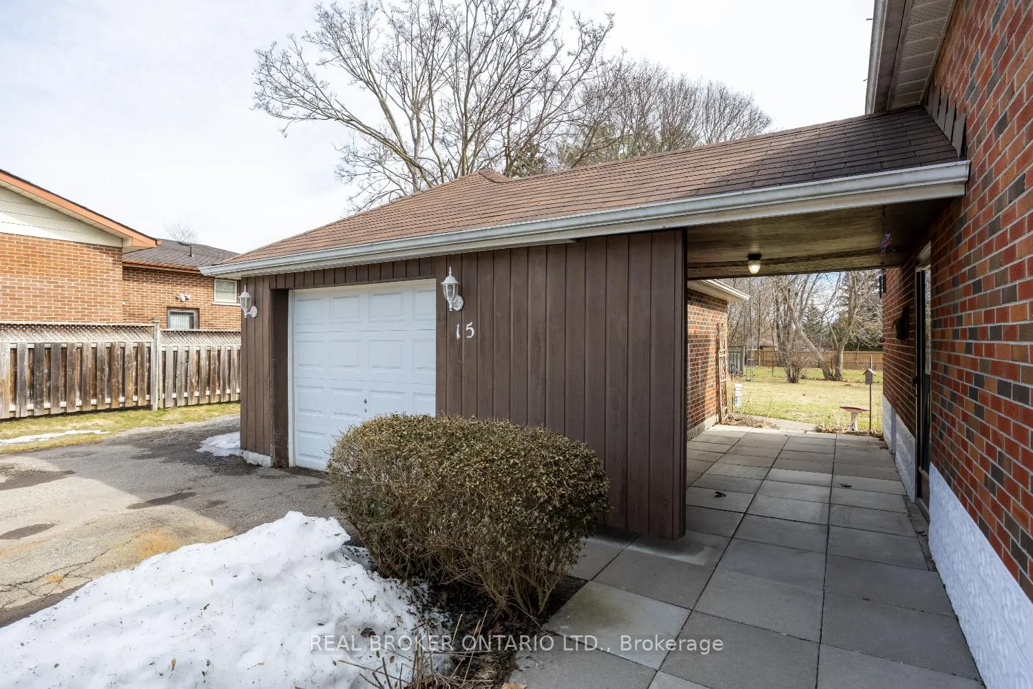 Photo 6 of 15 Durham Street, Clarington, Bowmanville — HOMEH