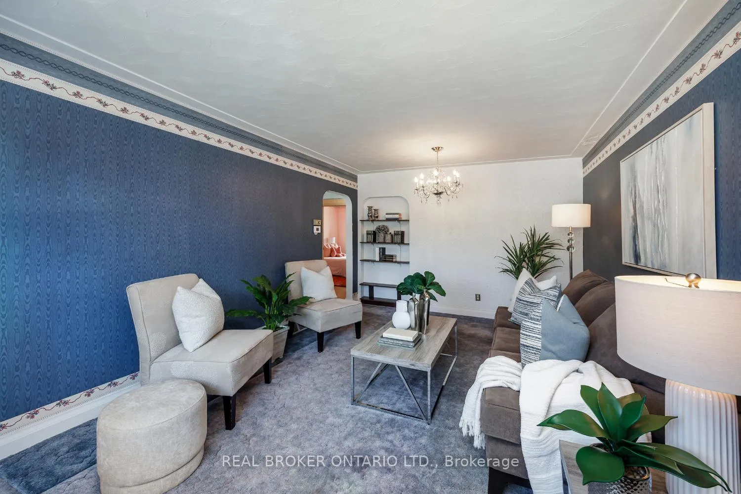 Photo 10 of 15 Durham Street, Clarington, Bowmanville — HOMEH