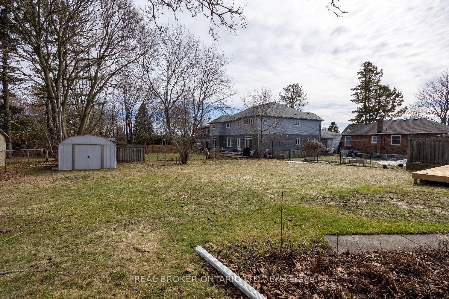 Photo 23 of 15 Durham Street, Clarington, Bowmanville — HOMEH