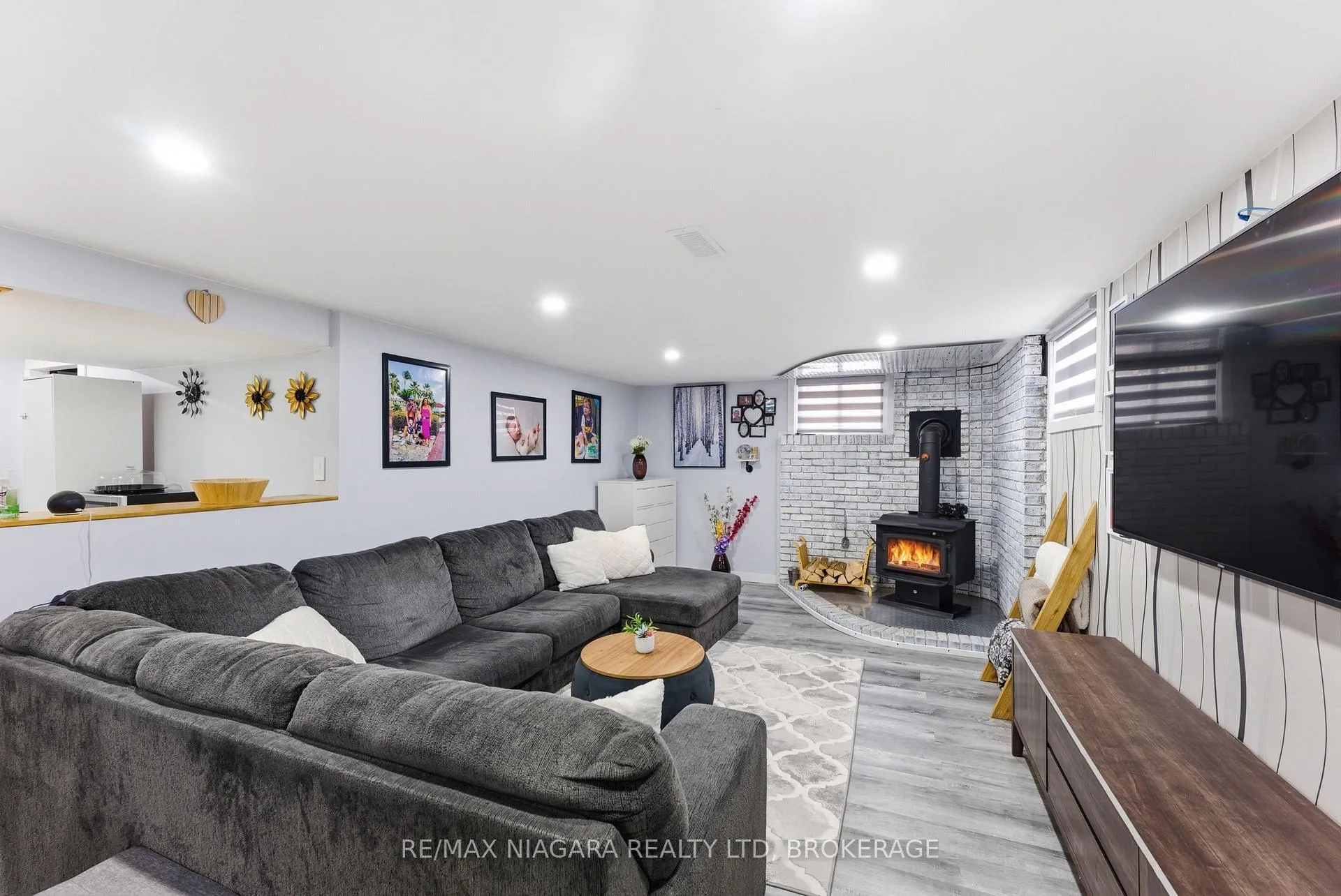 Photo 19 of 4183 Glenwood Drive, Lincoln, Beamsville — HOMEH