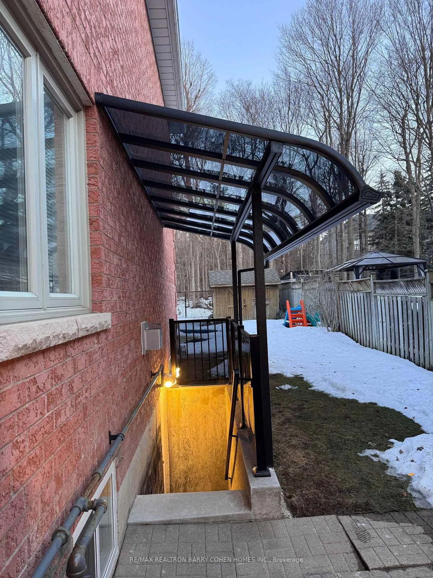 Photo 3 of Unit Basement, 493 Worth Boulevard, Vaughan, Beverley Glen — HOMEH