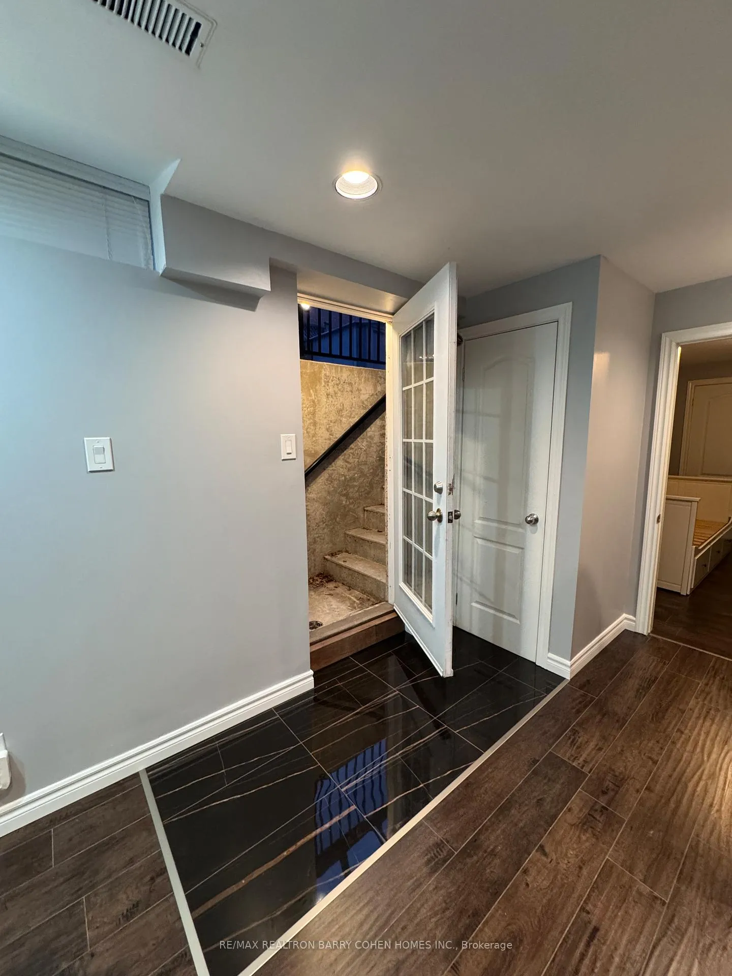 Photo 4 of Unit Basement, 493 Worth Boulevard, Vaughan, Beverley Glen — HOMEH