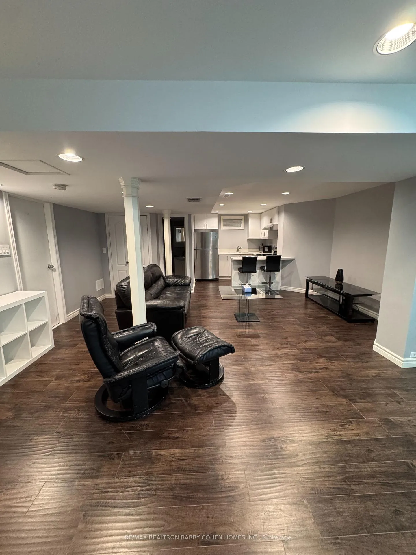 Photo 7 of Unit Basement, 493 Worth Boulevard, Vaughan, Beverley Glen — HOMEH