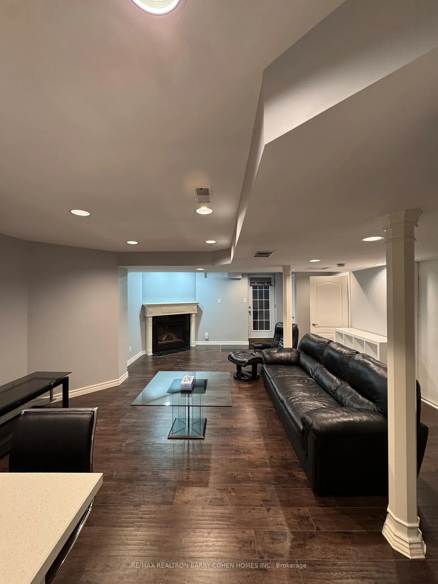 Photo 8 of Unit Basement, 493 Worth Boulevard, Vaughan, Beverley Glen — HOMEH