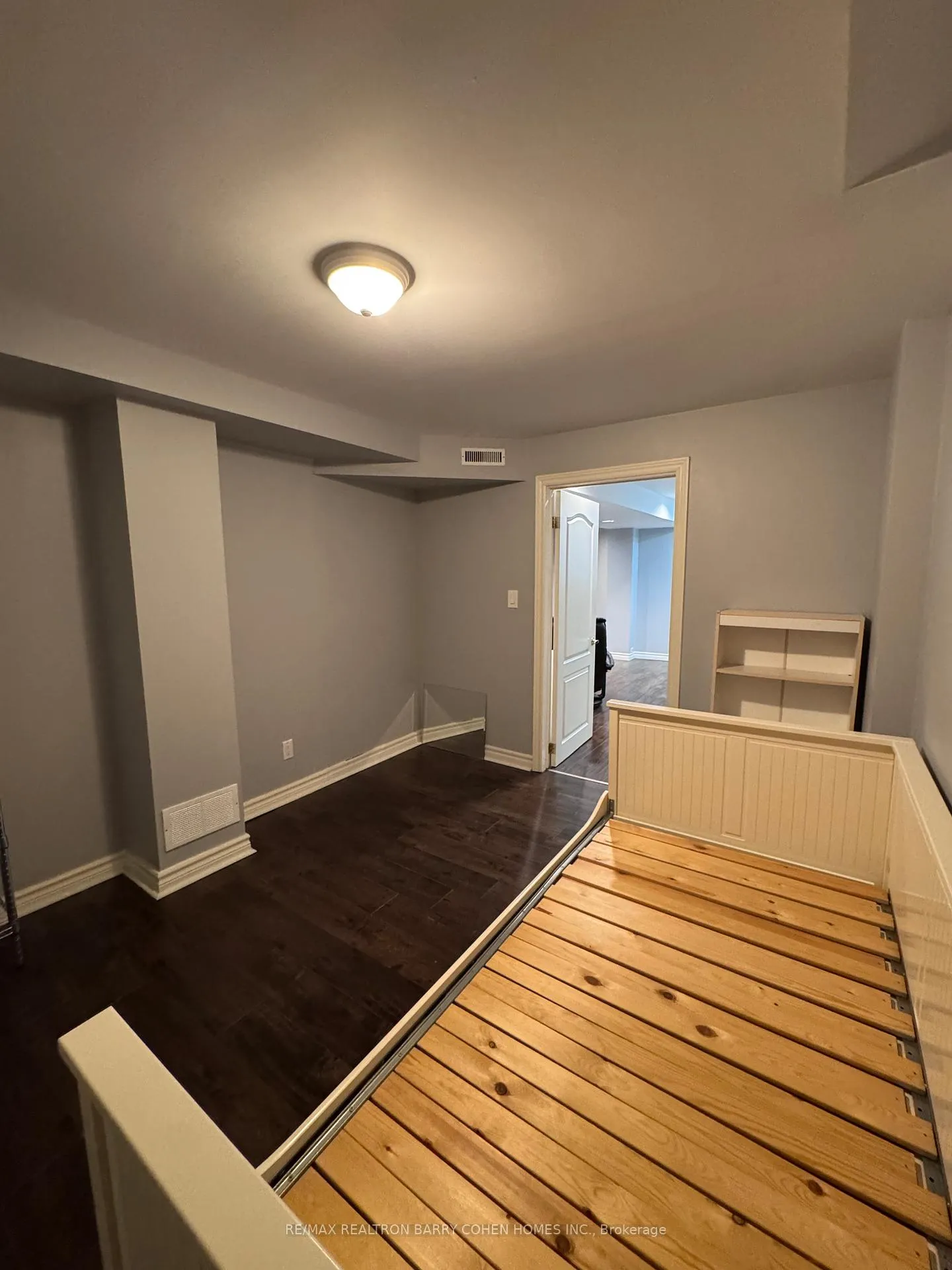 Photo 16 of Unit Basement, 493 Worth Boulevard, Vaughan, Beverley Glen — HOMEH