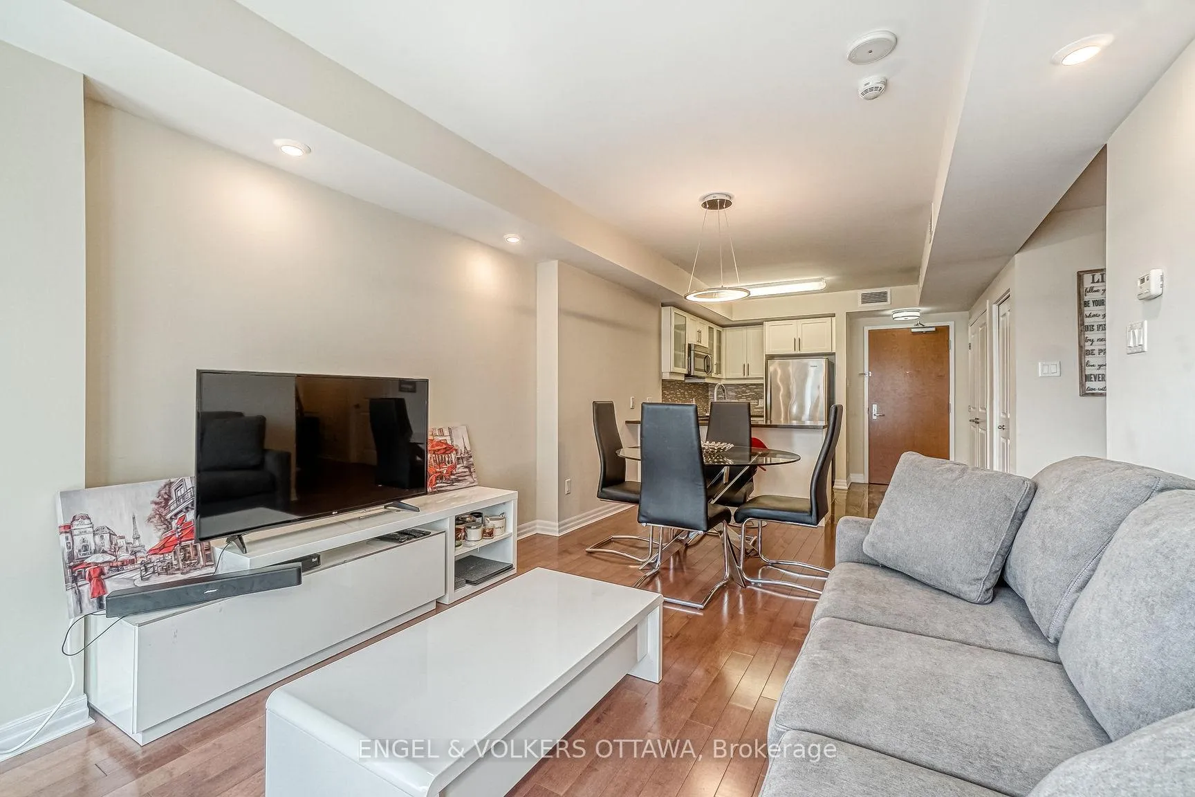 Photo 13 of Unit 804, 195 Besserer Street, Ottawa, Sandy Hill — HOMEH