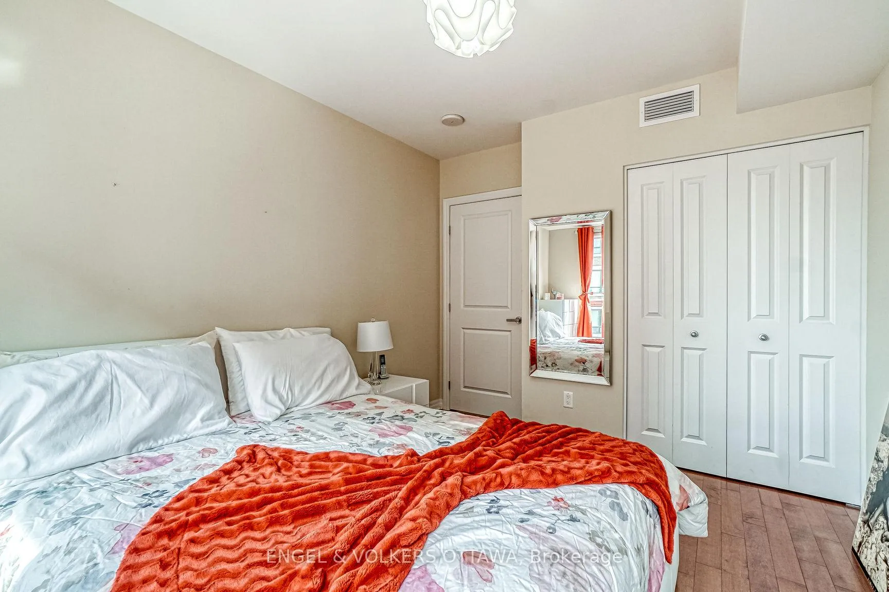 Photo 20 of Unit 804, 195 Besserer Street, Ottawa, Sandy Hill — HOMEH