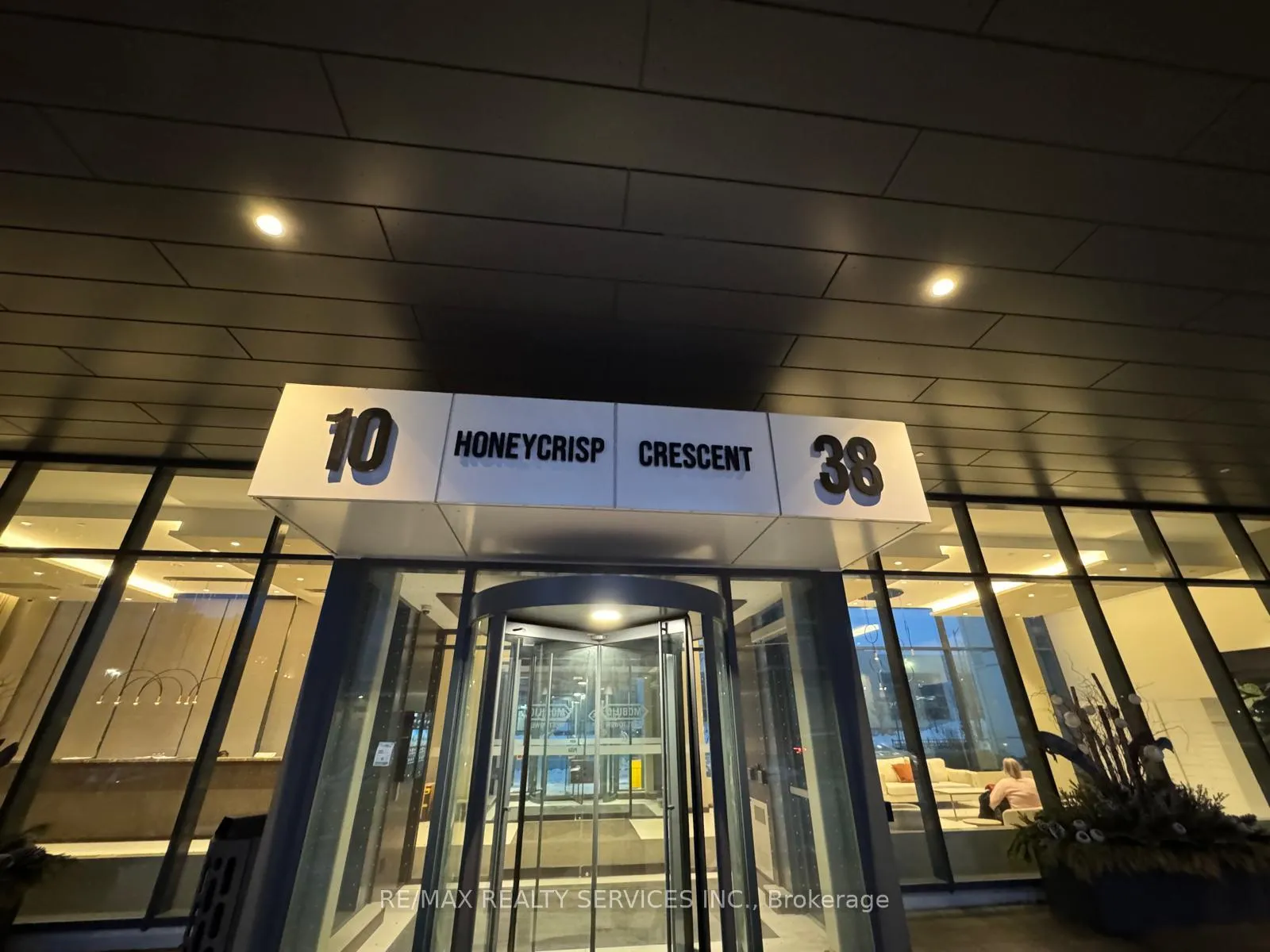 Photo 1 of Unit 1912, 38 Honeycrisp Crescent, Vaughan, Vaughan Corporate Centre — HOMEH
