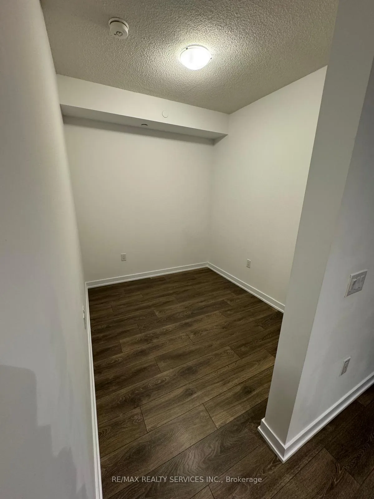 Photo 3 of Unit 1912, 38 Honeycrisp Crescent, Vaughan, Vaughan Corporate Centre — HOMEH