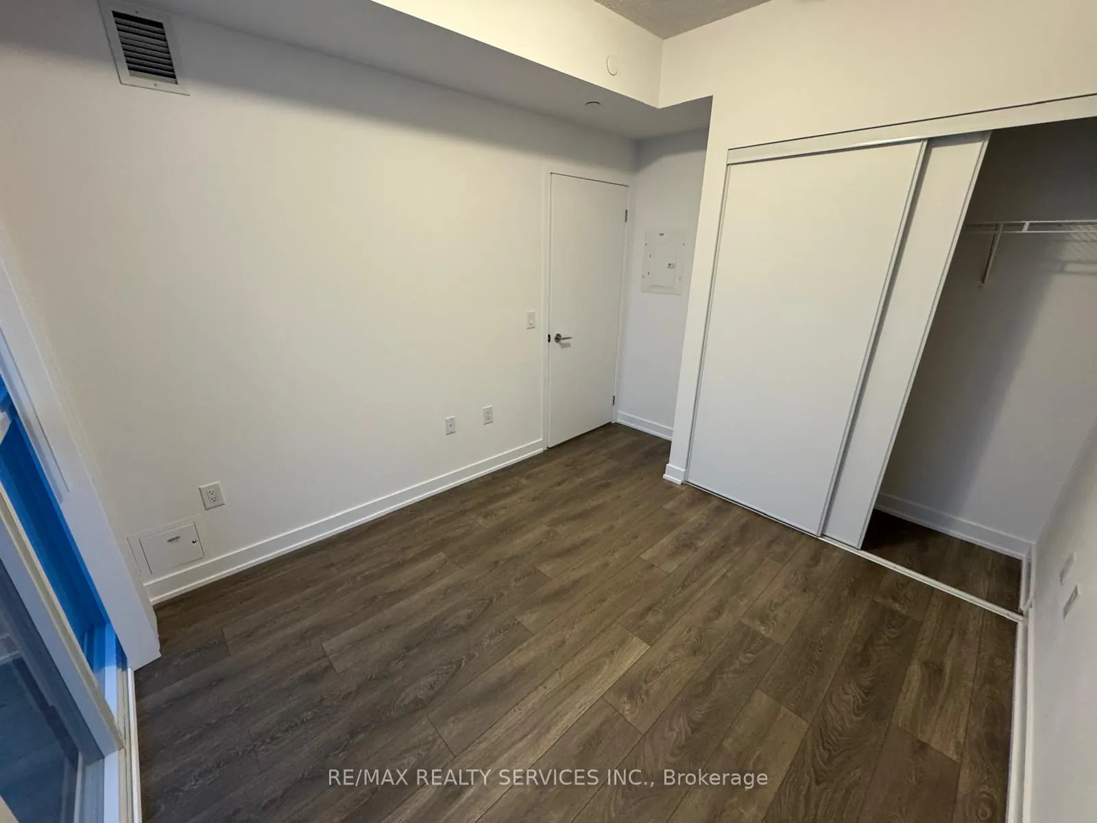 Photo 9 of Unit 1912, 38 Honeycrisp Crescent, Vaughan, Vaughan Corporate Centre — HOMEH