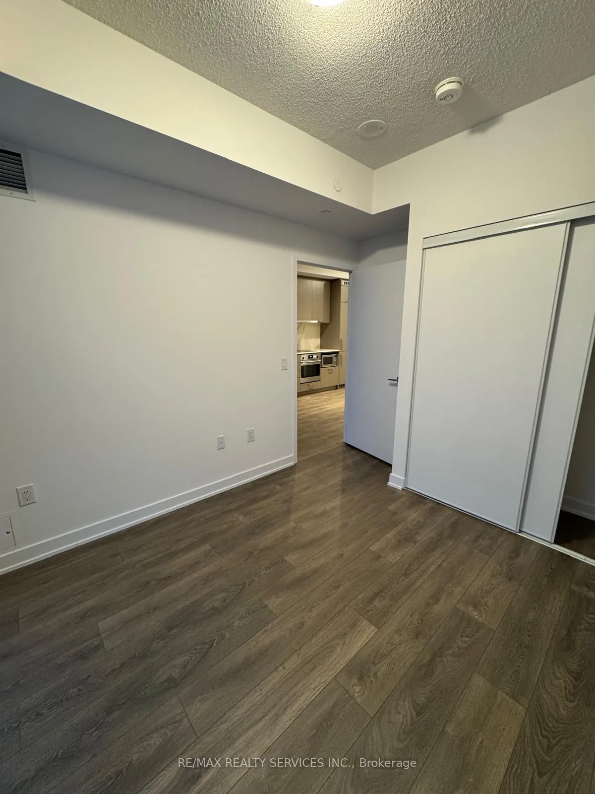 Photo 17 of Unit 1912, 38 Honeycrisp Crescent, Vaughan, Vaughan Corporate Centre — HOMEH