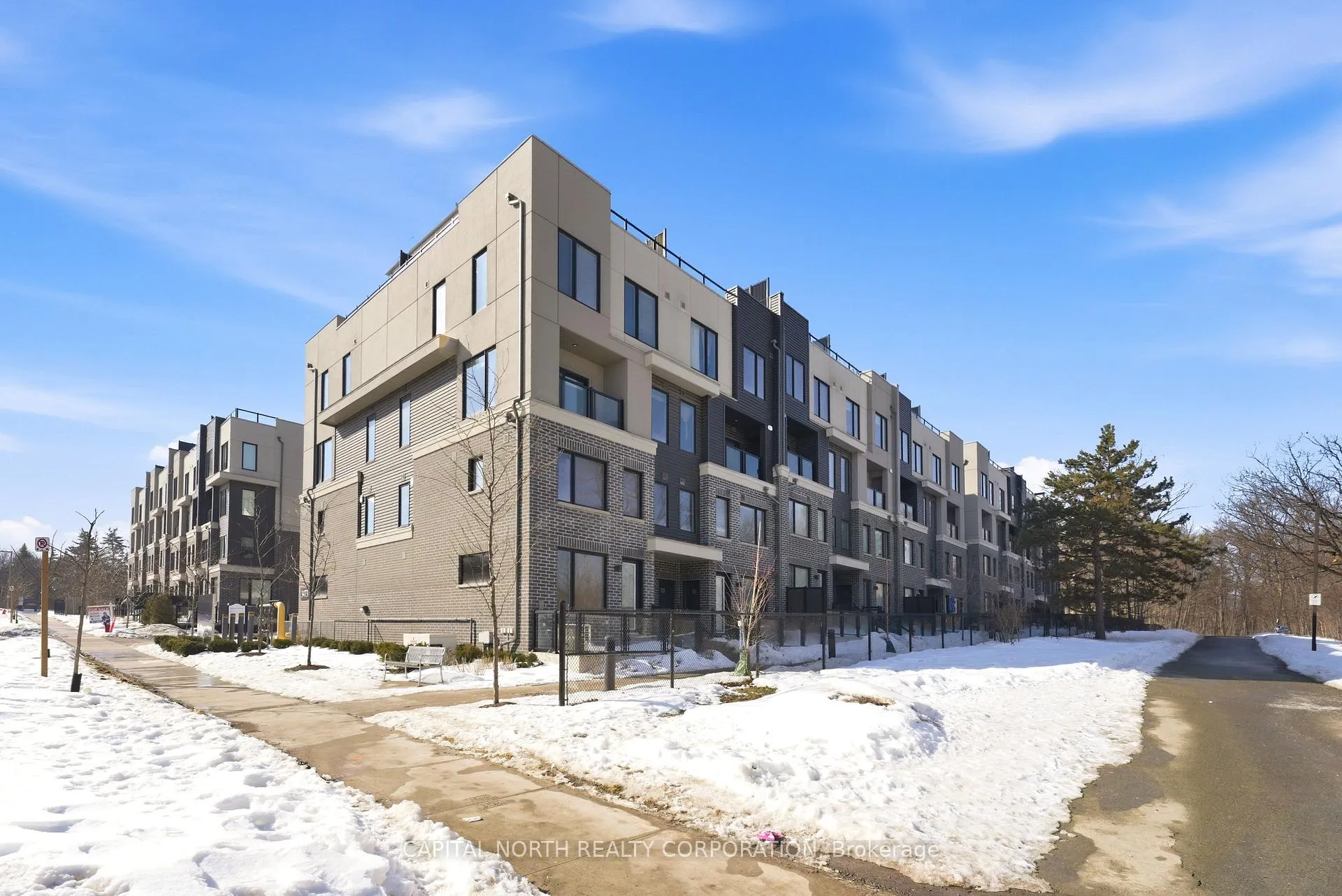 Front of Unit 23, 3473 Widdicombe Way
