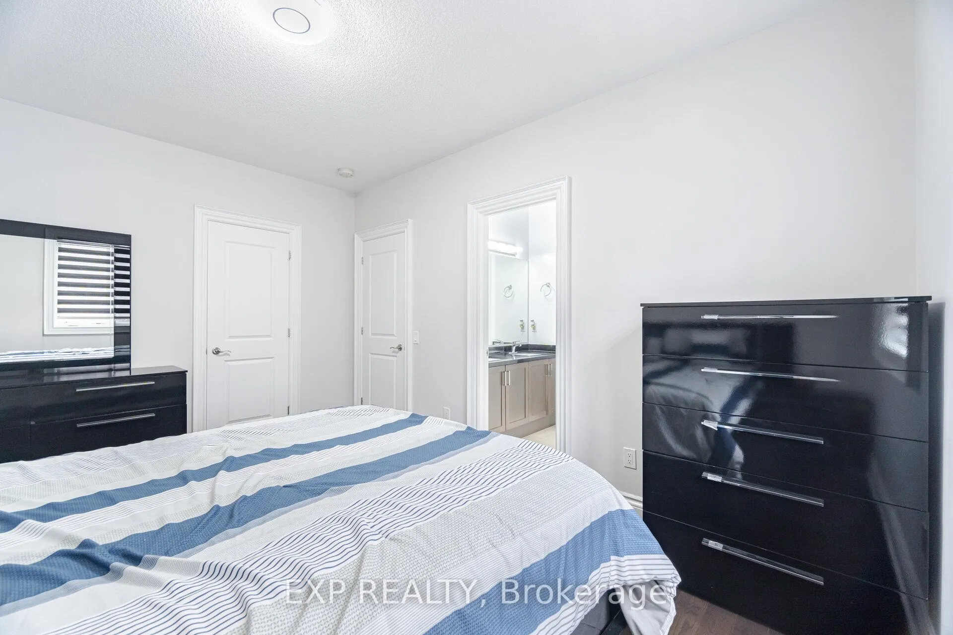 Photo 35 of 190 Torrey Pines Road, Vaughan, Kleinburg — HOMEH