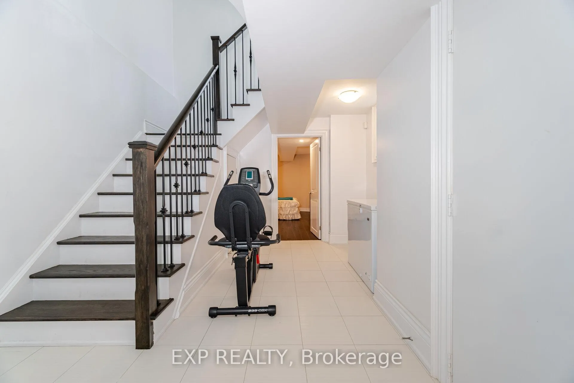 Photo 36 of 190 Torrey Pines Road, Vaughan, Kleinburg — HOMEH