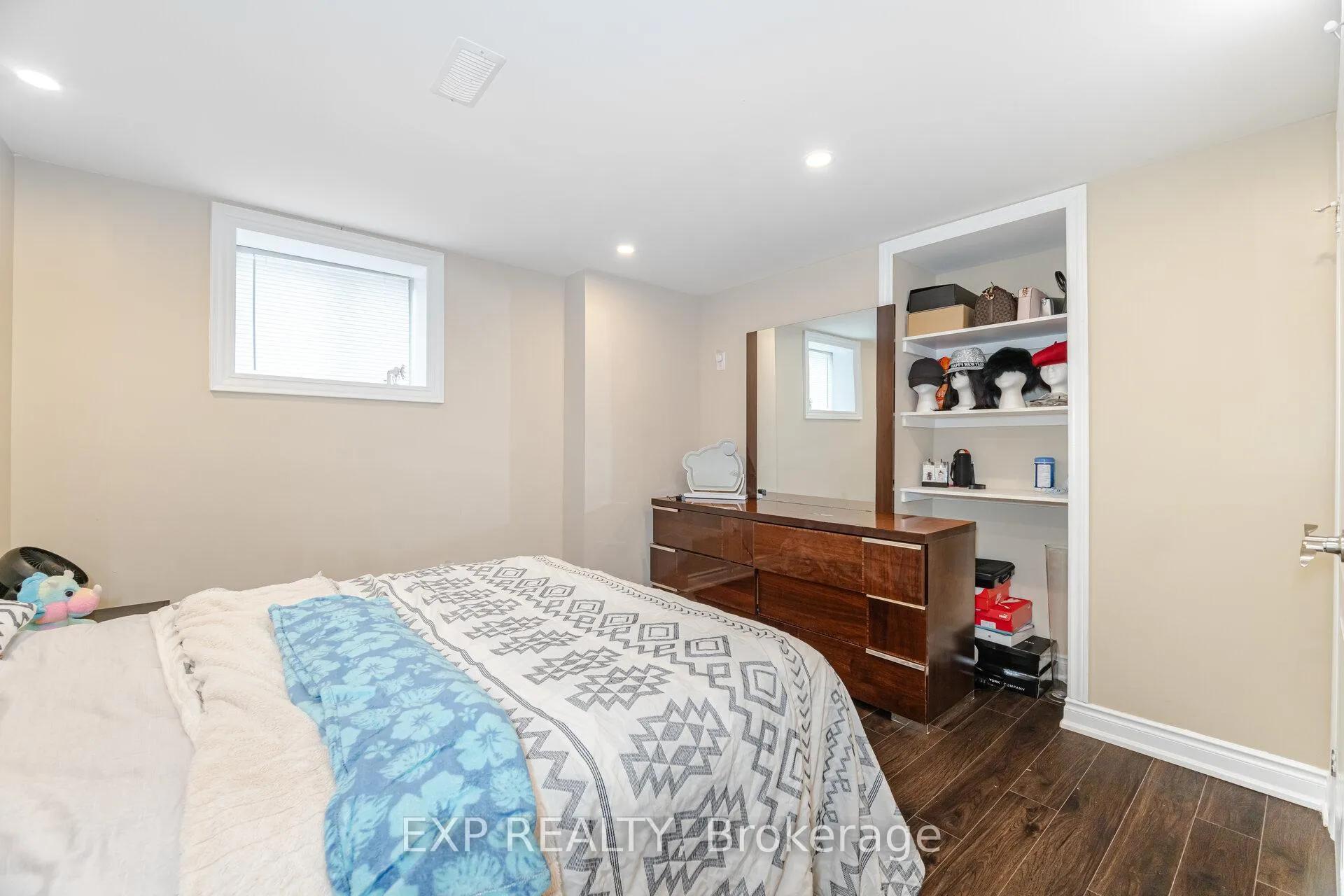 Photo 42 of 190 Torrey Pines Road, Vaughan, Kleinburg — HOMEH