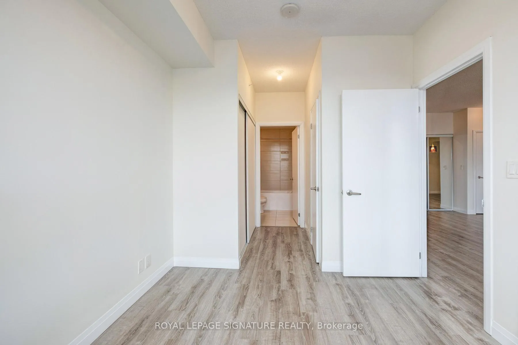Photo 17 of Unit 537, 22 Easthaven Drive, Scarborough, Birchcliffe-Cliffside — HOMEH