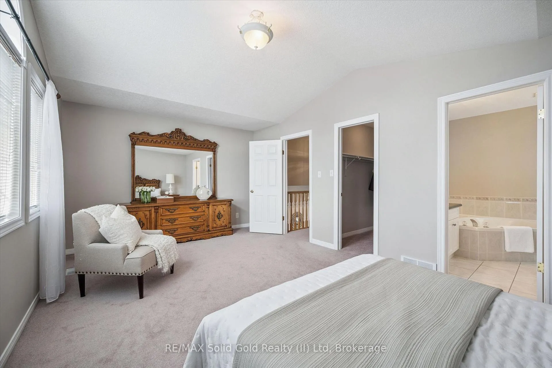 Photo 21 of 6 Keller Crescent, Kitchener — HOMEH
